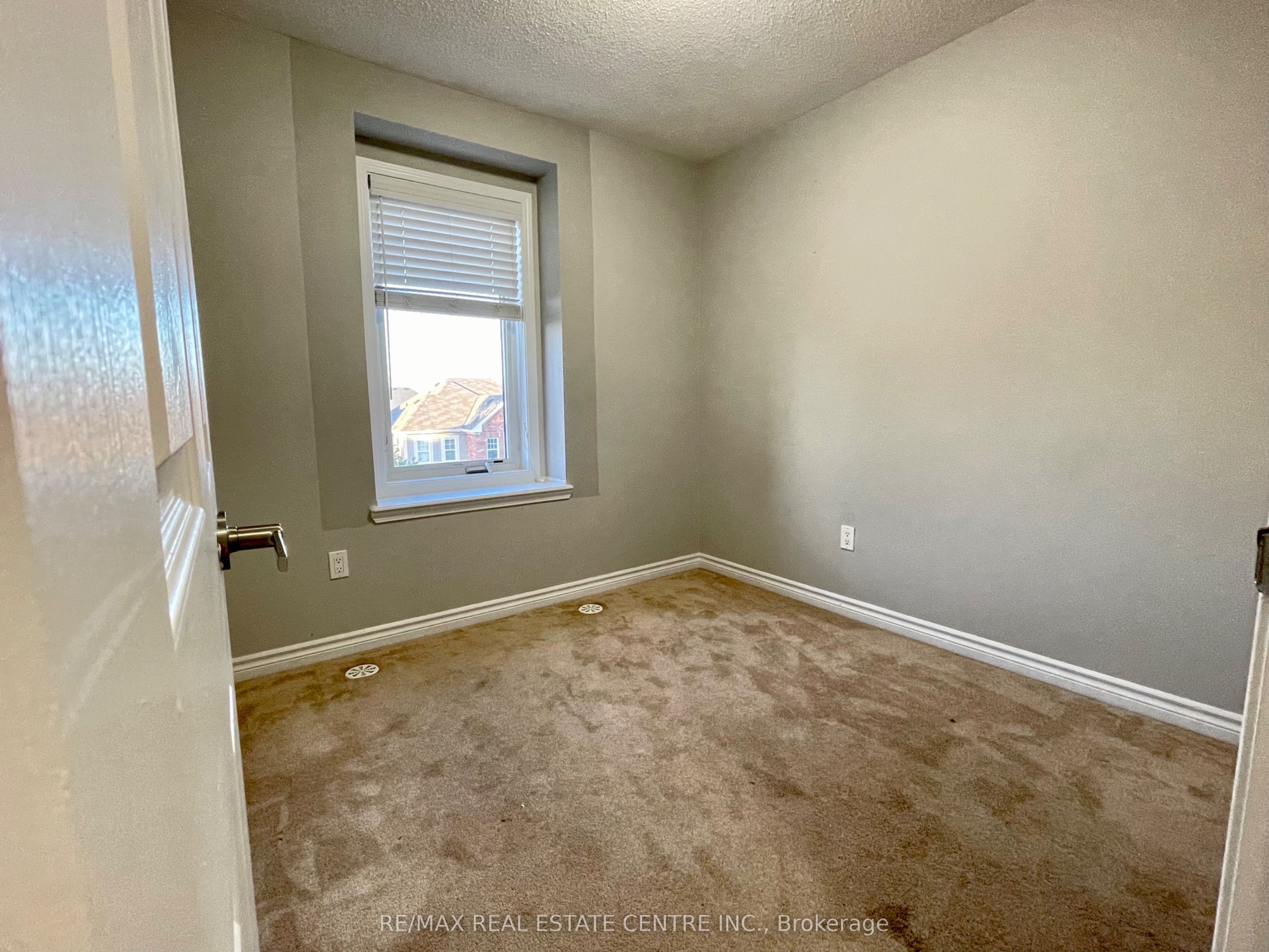 14 Quillberry Close Property Photo 19