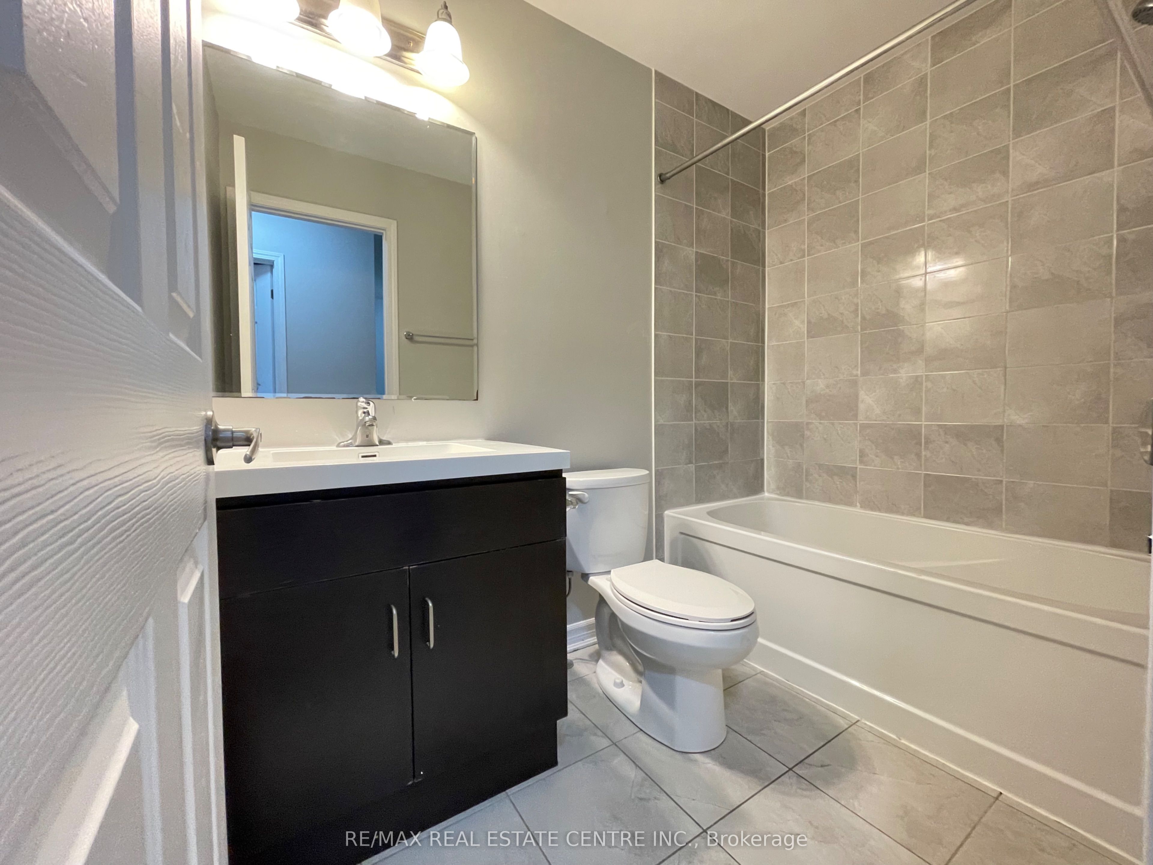 14 Quillberry Close Property Photo 22