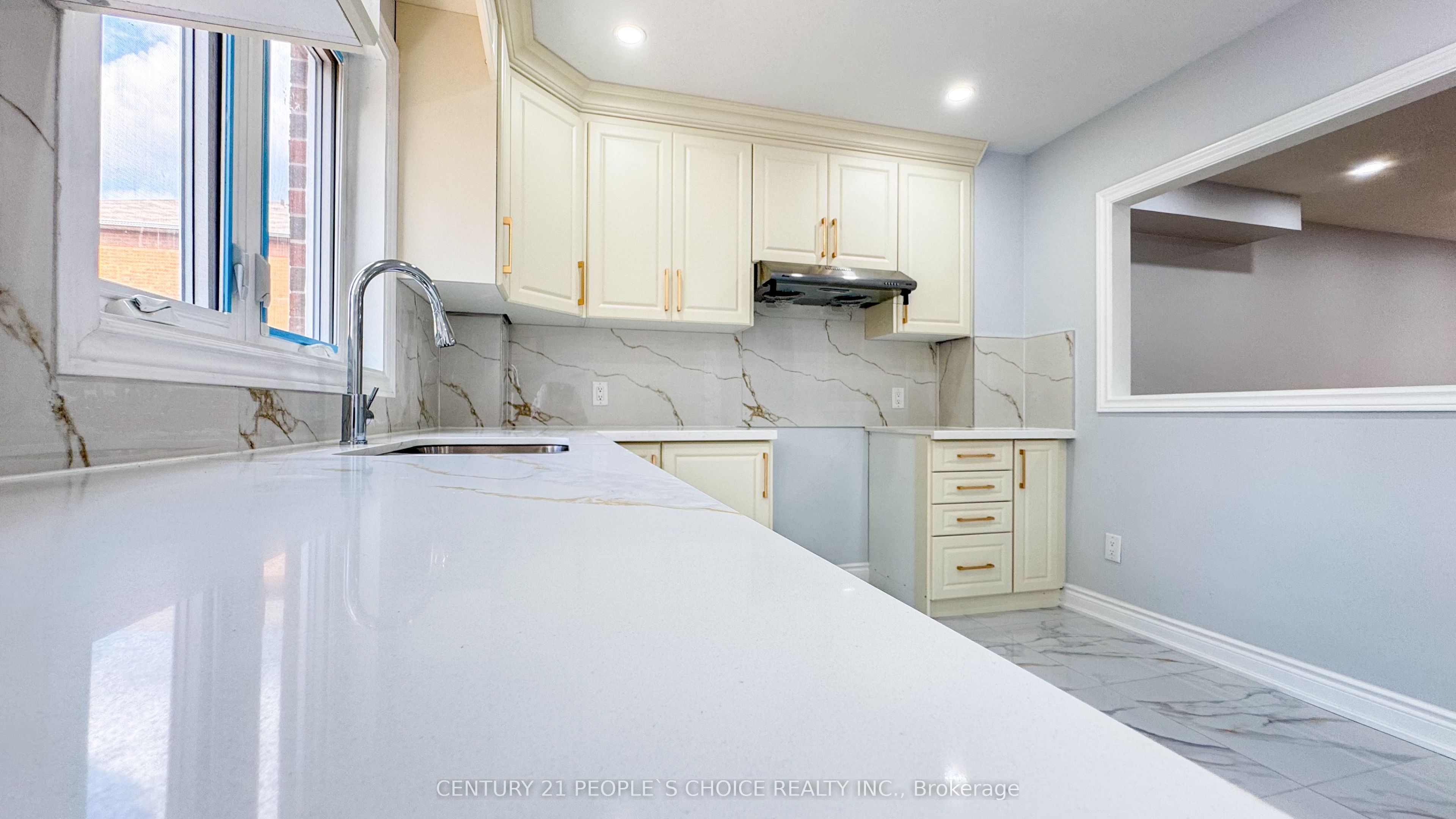 3292 Bobwhite Mews Property Photo 11