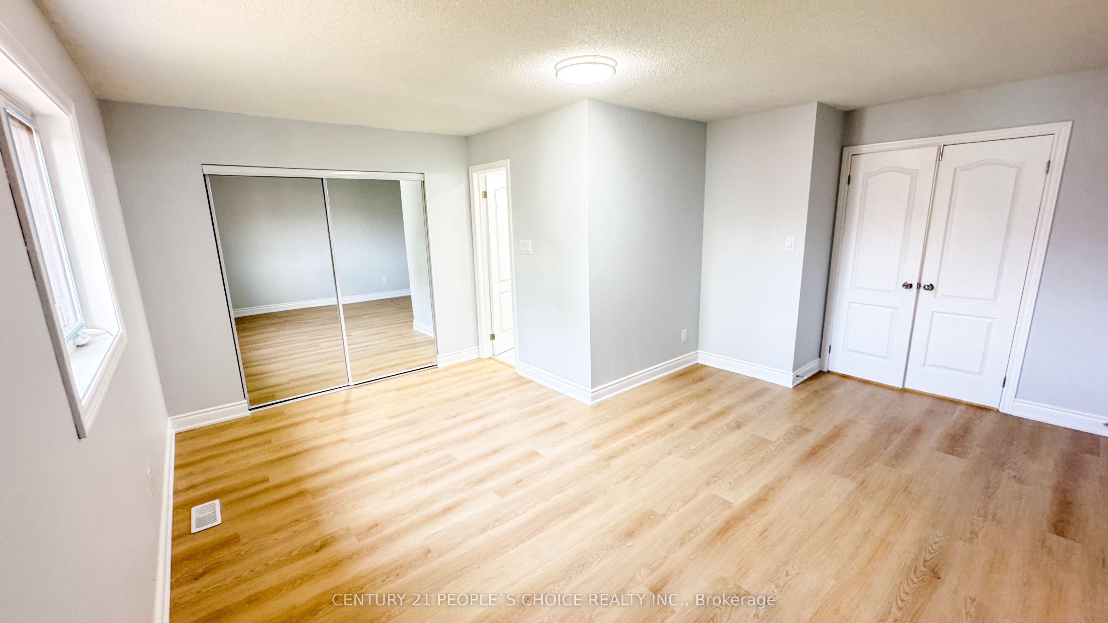 3292 Bobwhite Mews Property Photo 16