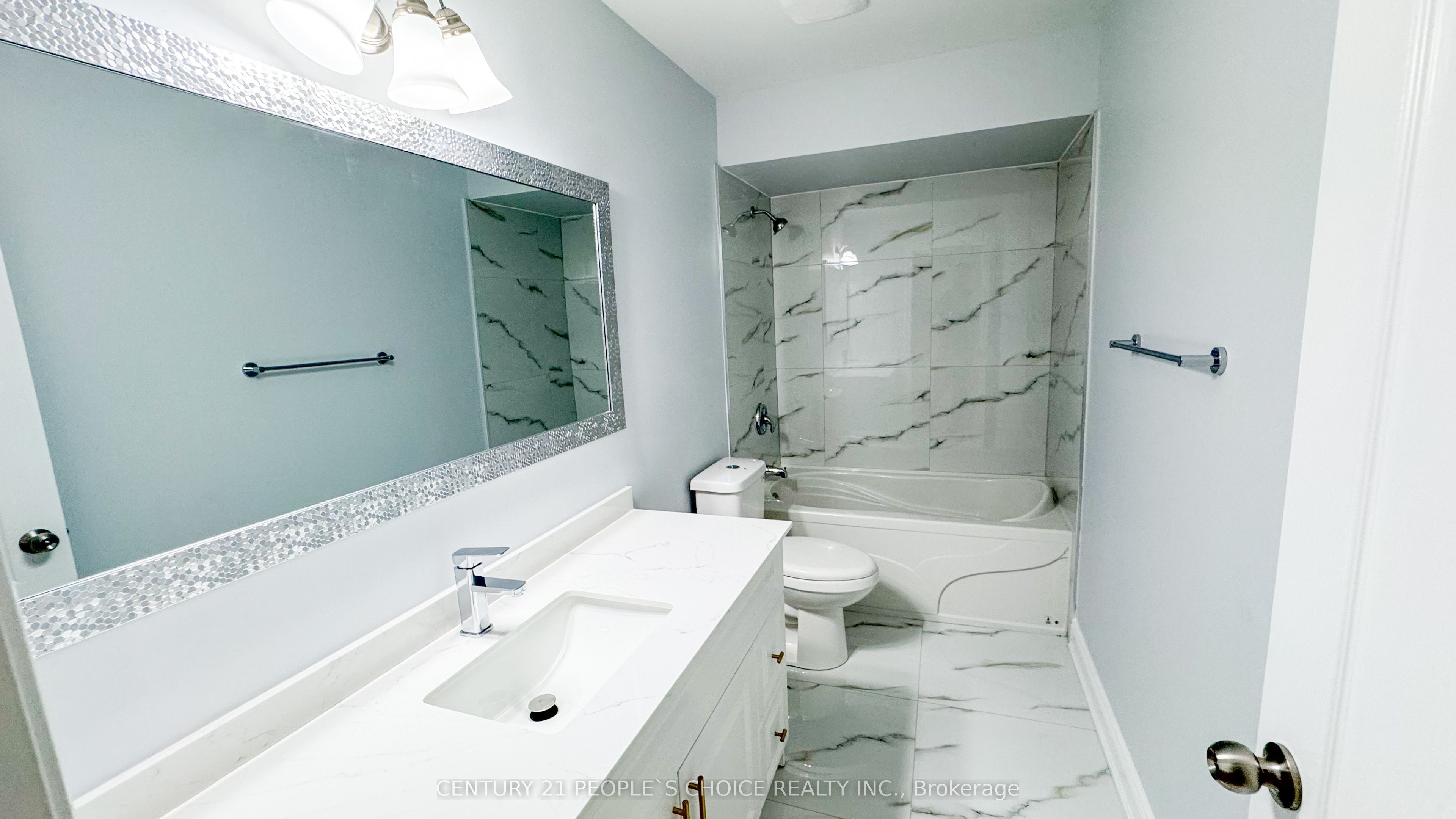 3292 Bobwhite Mews Property Photo 20