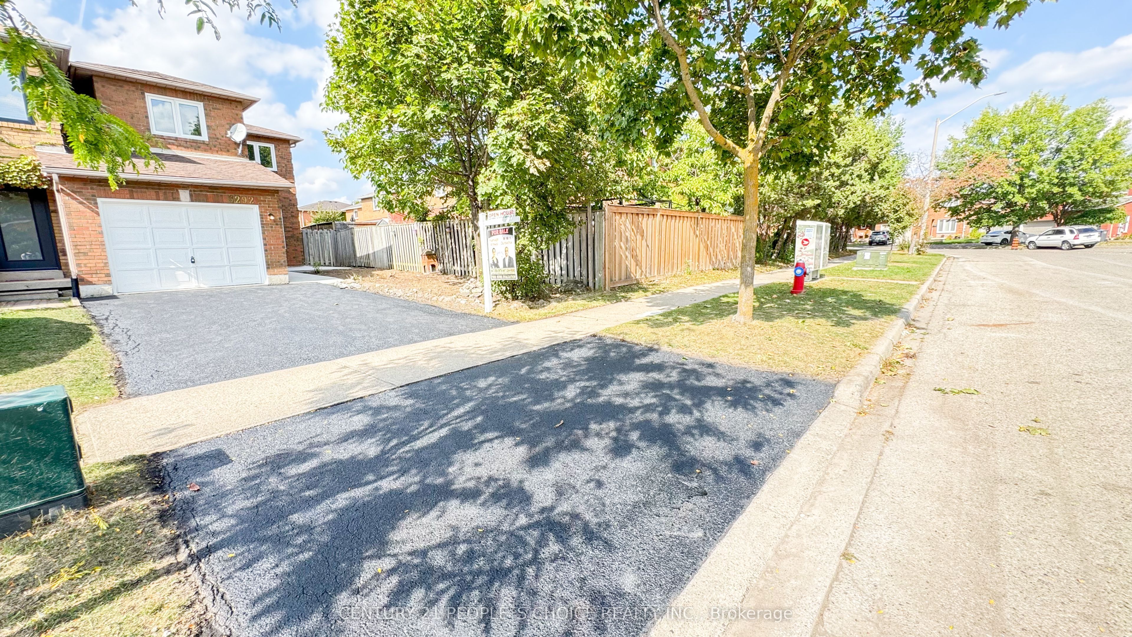 3292 Bobwhite Mews Property Photo 41