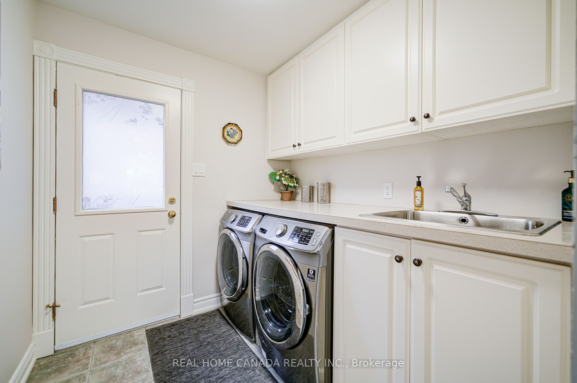 1690 Carrington Road Property Photo 18