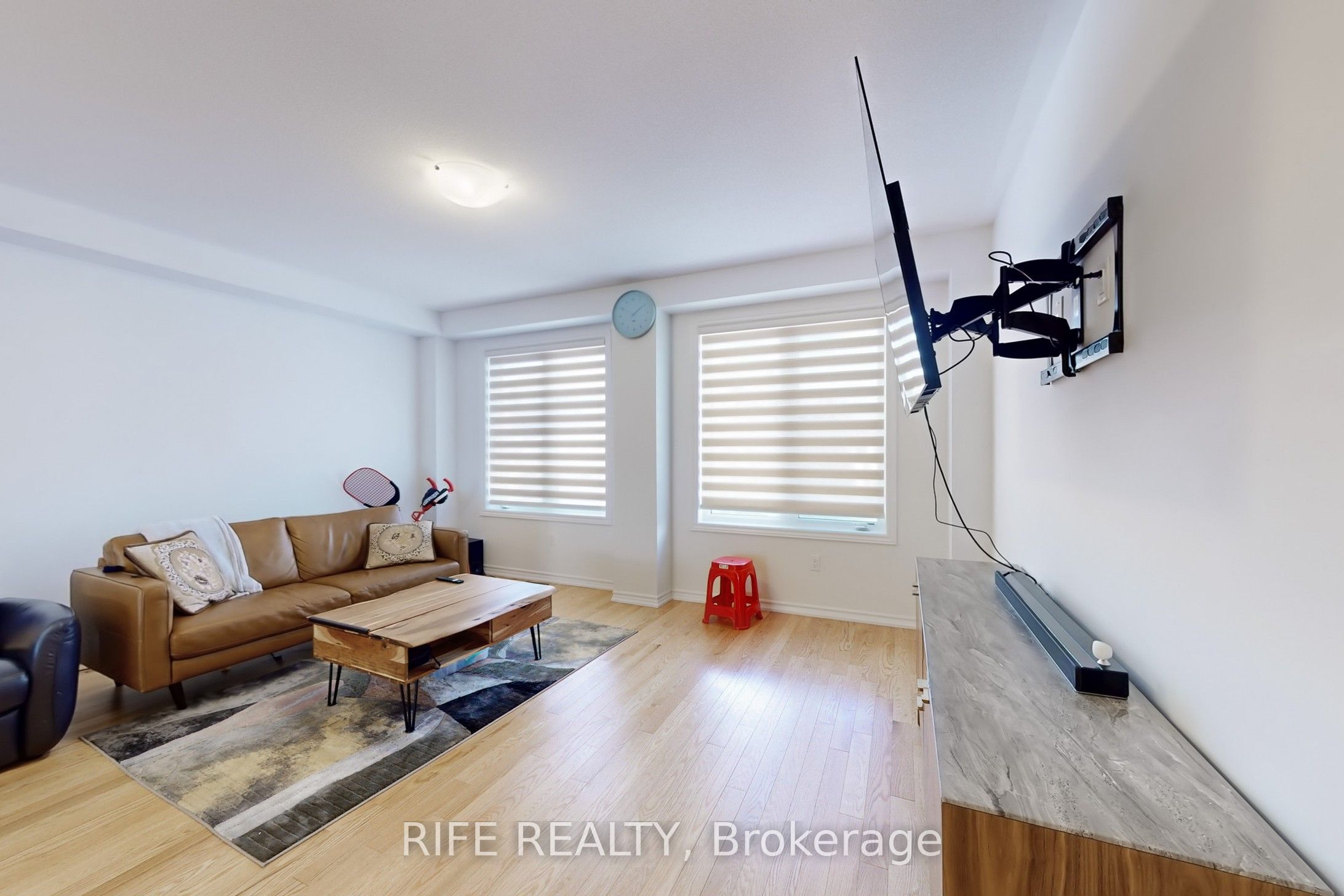 9 Bretlon Street Property Photo 4