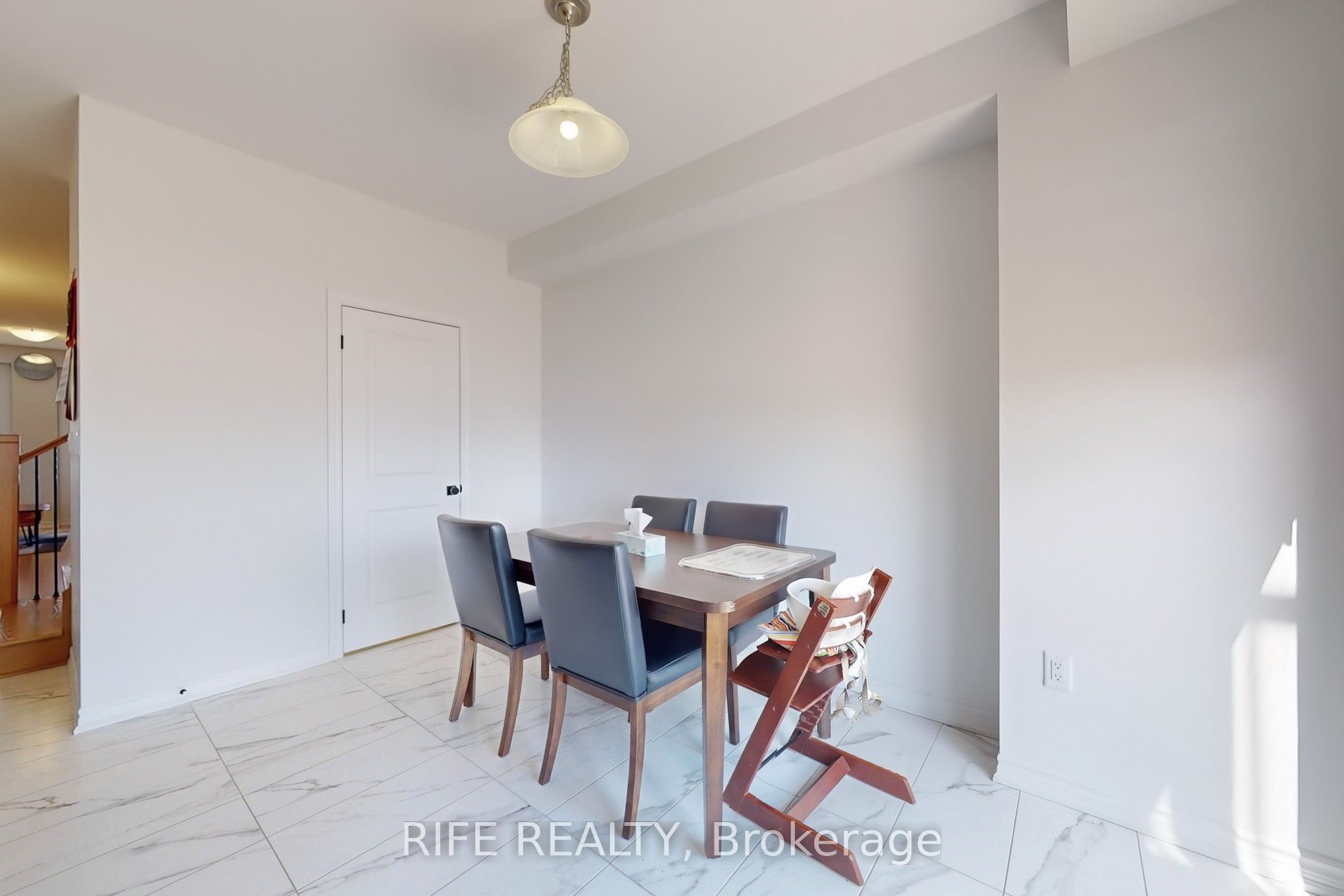 9 Bretlon Street Property Photo 13