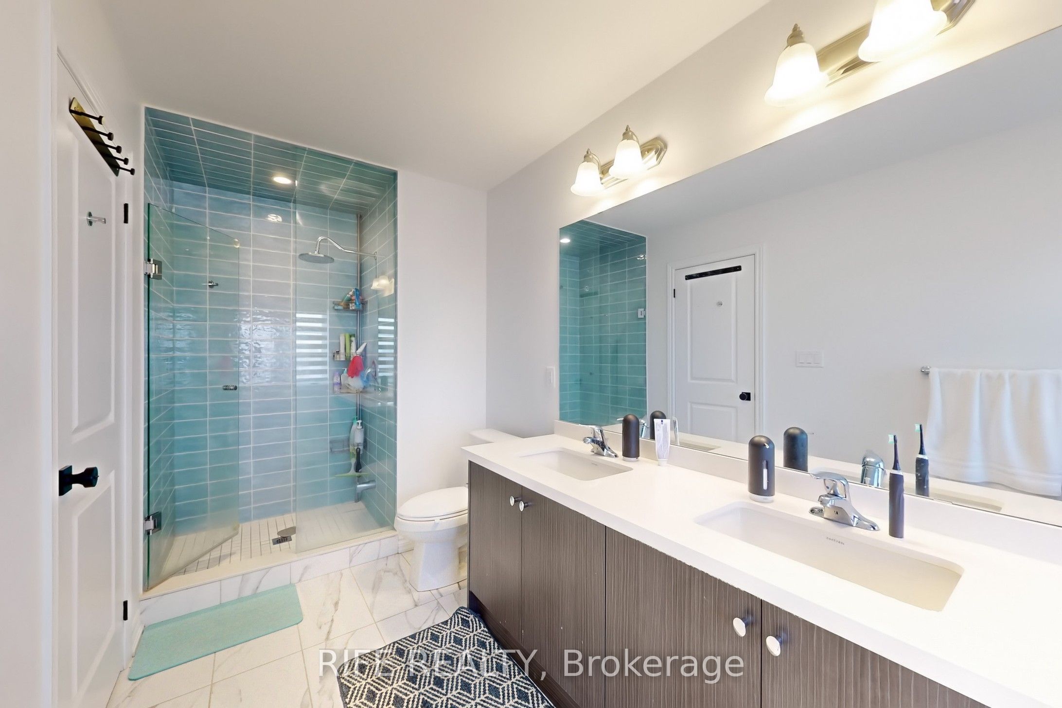 9 Bretlon Street Property Photo 19