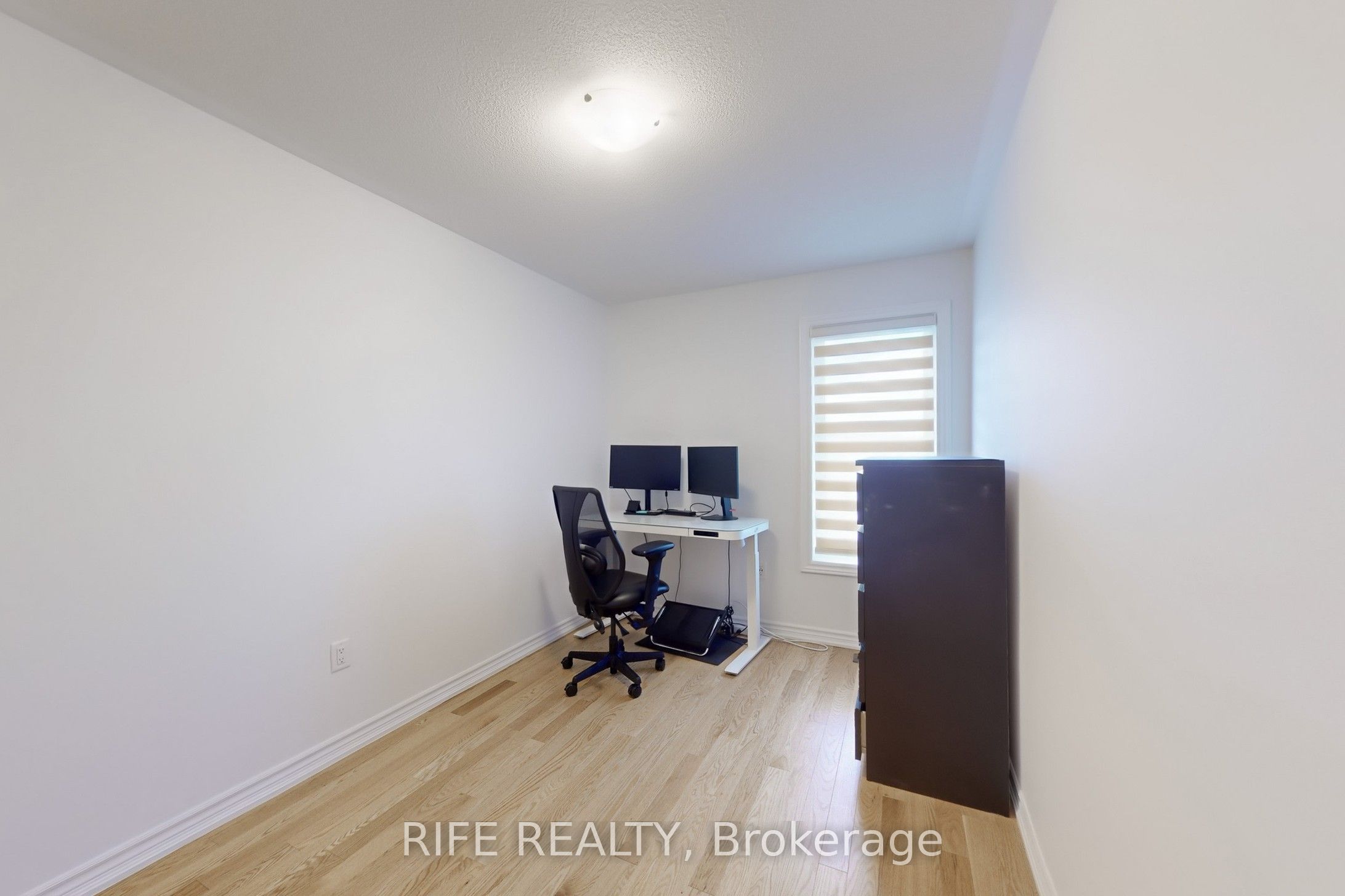 9 Bretlon Street Property Photo 23