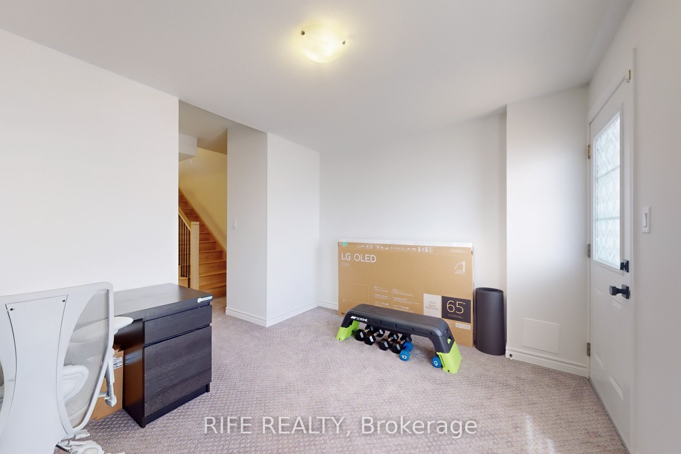 9 Bretlon Street Property Photo 27