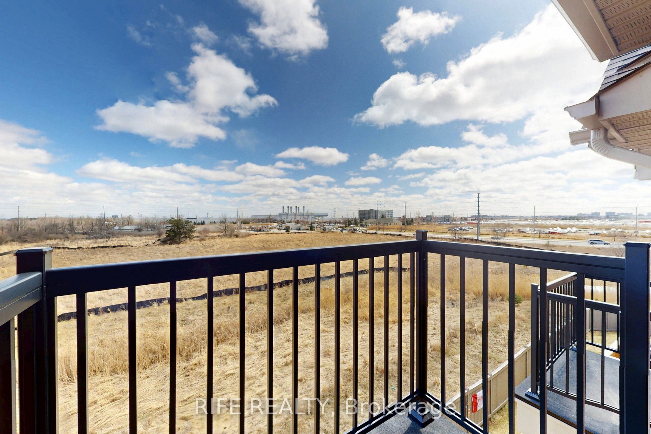 9 Bretlon Street Property Photo 34