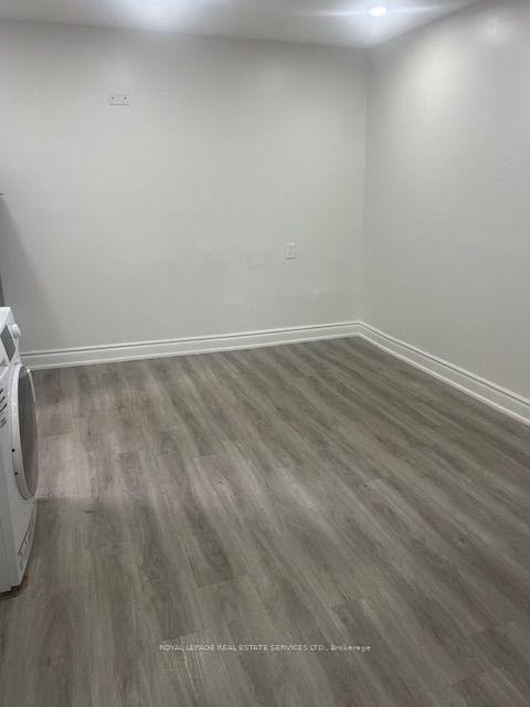 3584 Croatia Drive Lower Property Photo 2