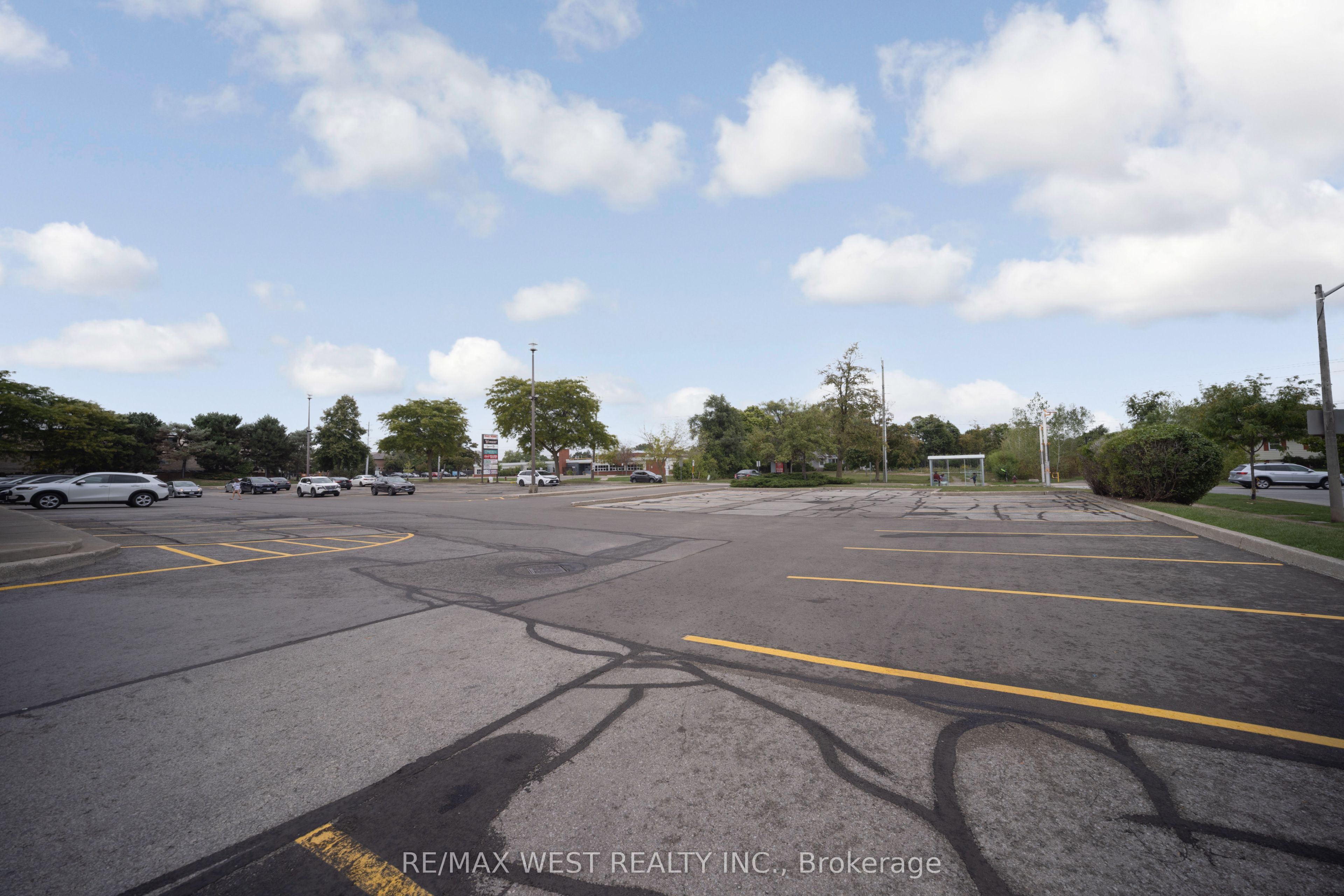 1500 Sixth Line 1&2 Property Photo 8