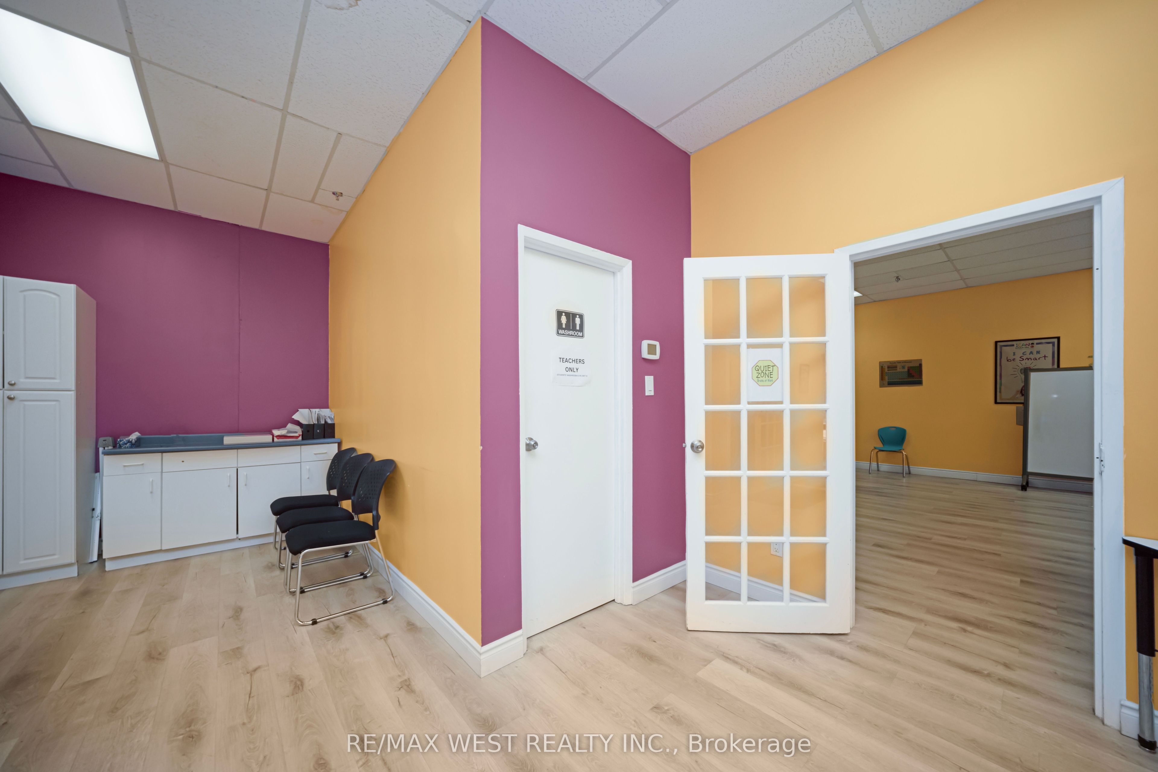 1500 Sixth Line 1&2 Property Photo 28