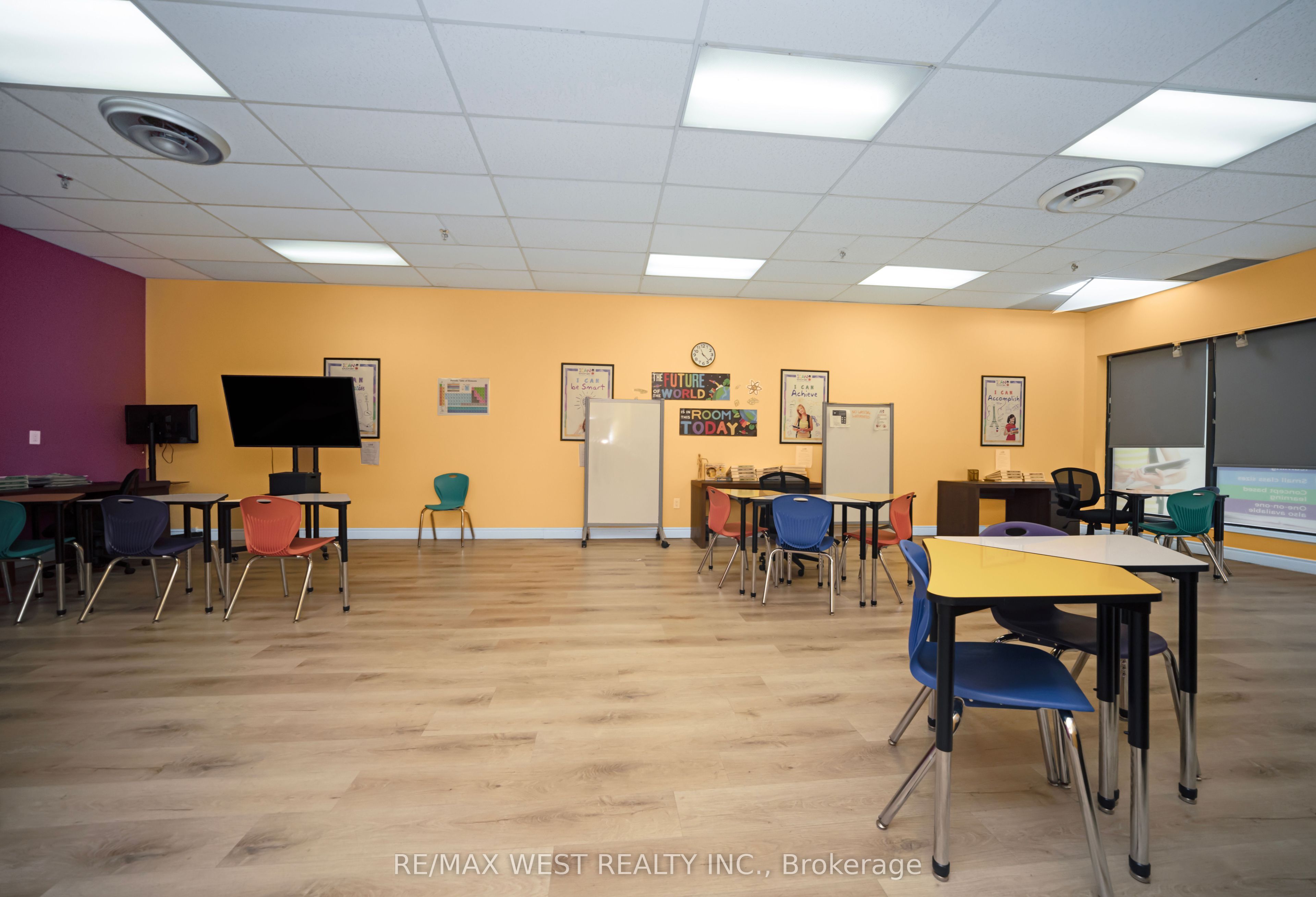 1500 Sixth Line 1&2 Property Photo 29