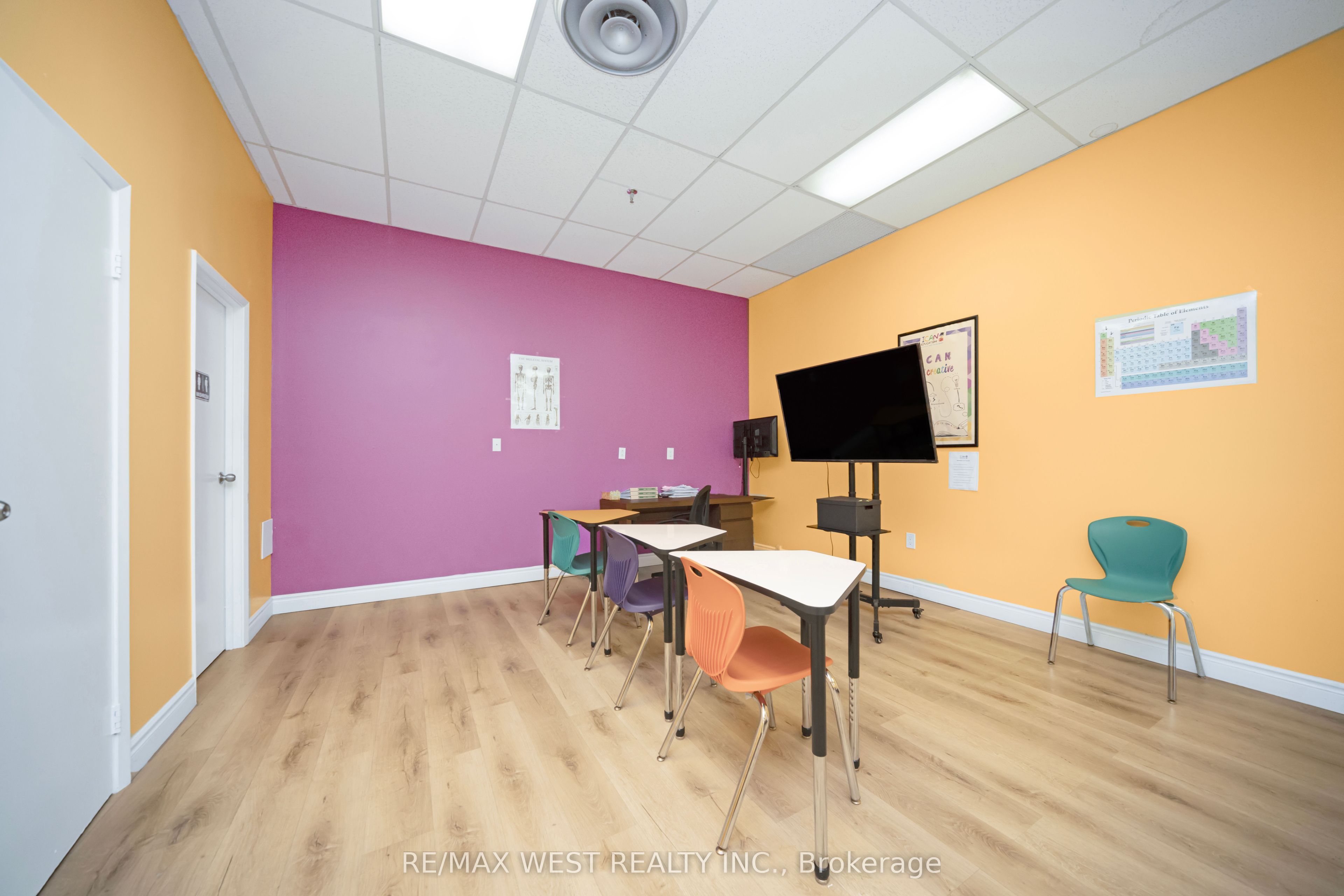 1500 Sixth Line 1&2 Property Photo 39