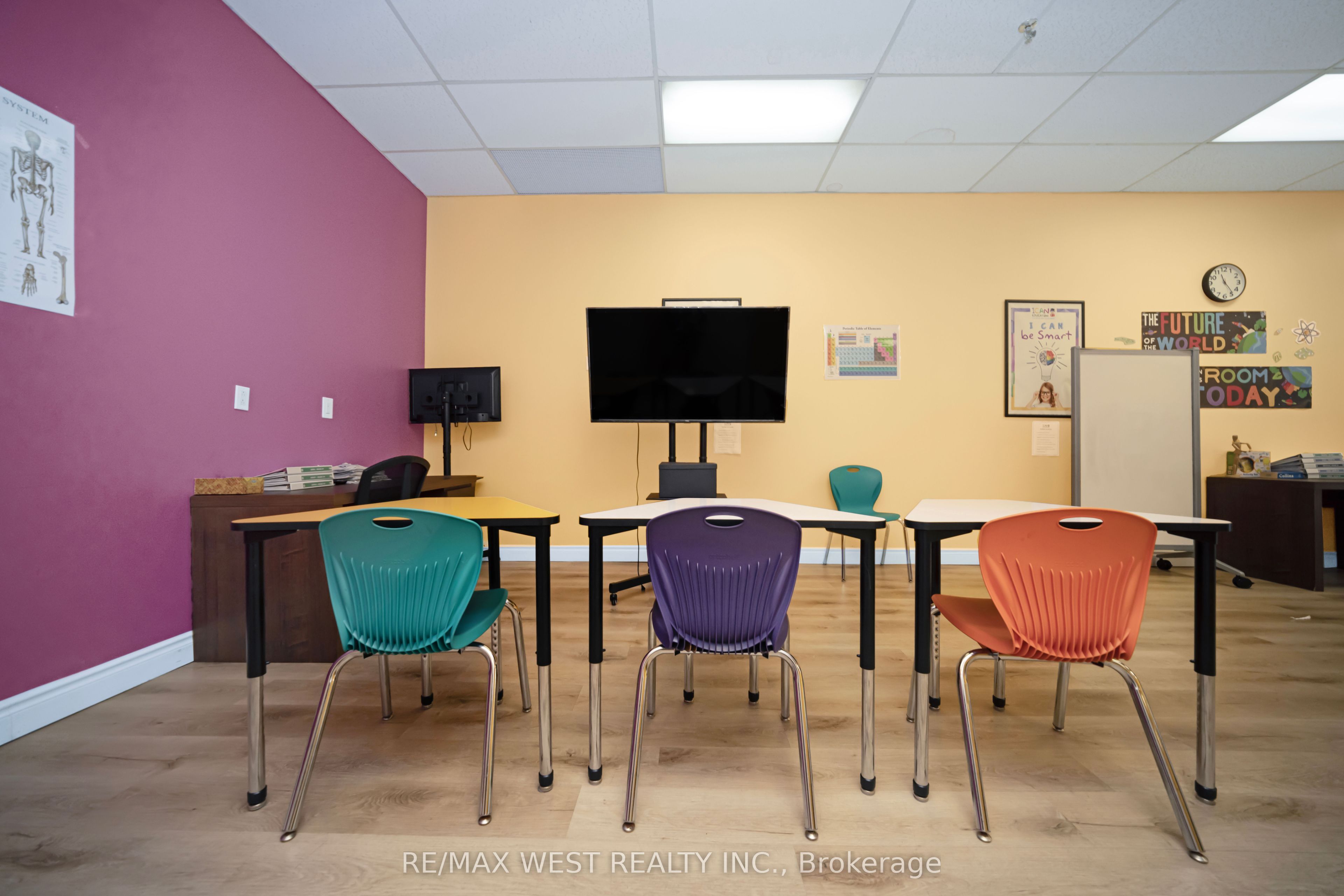 1500 Sixth Line 1&2 Property Photo 41