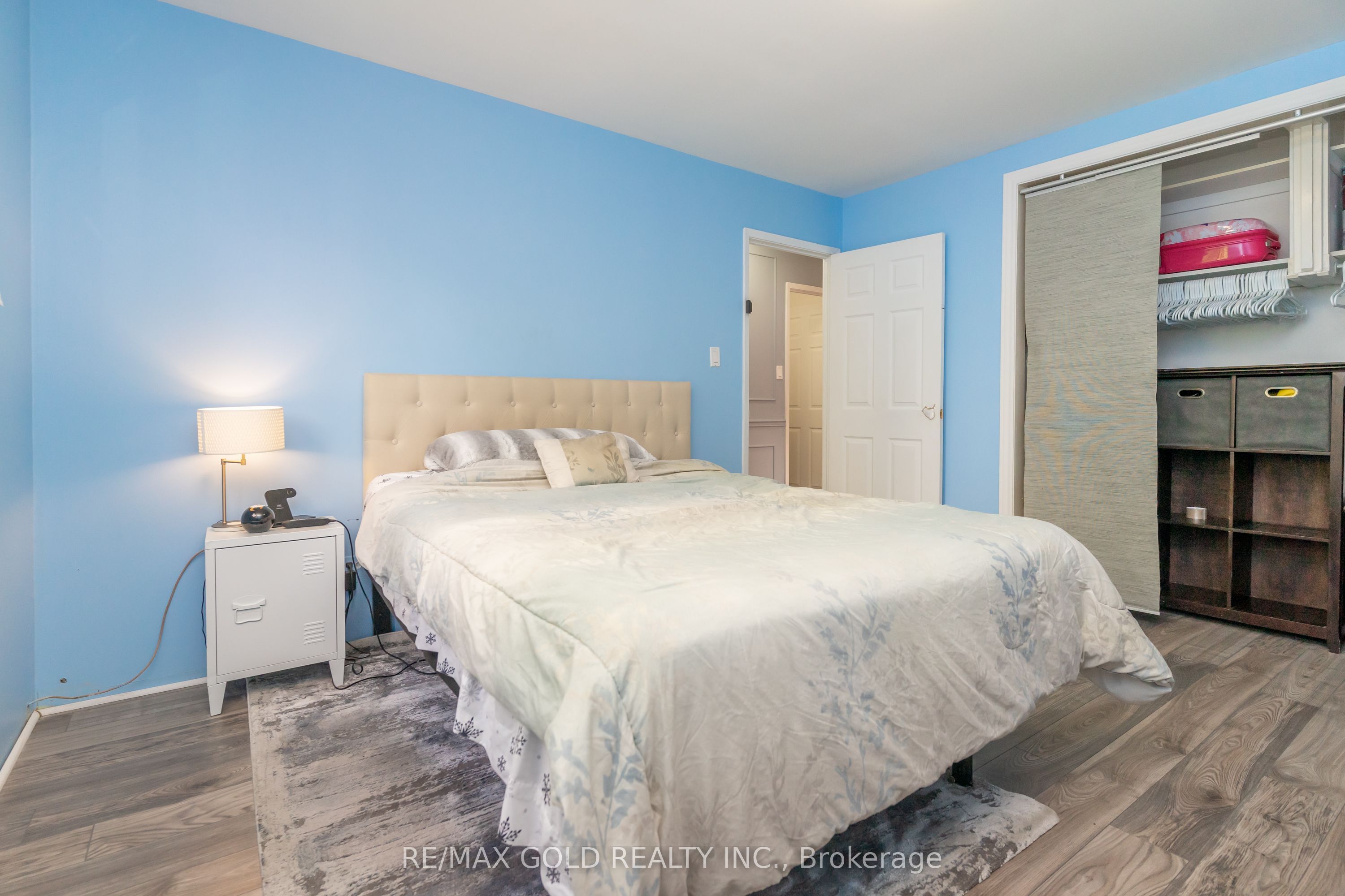 4 Deeside Crescent Property Photo 22