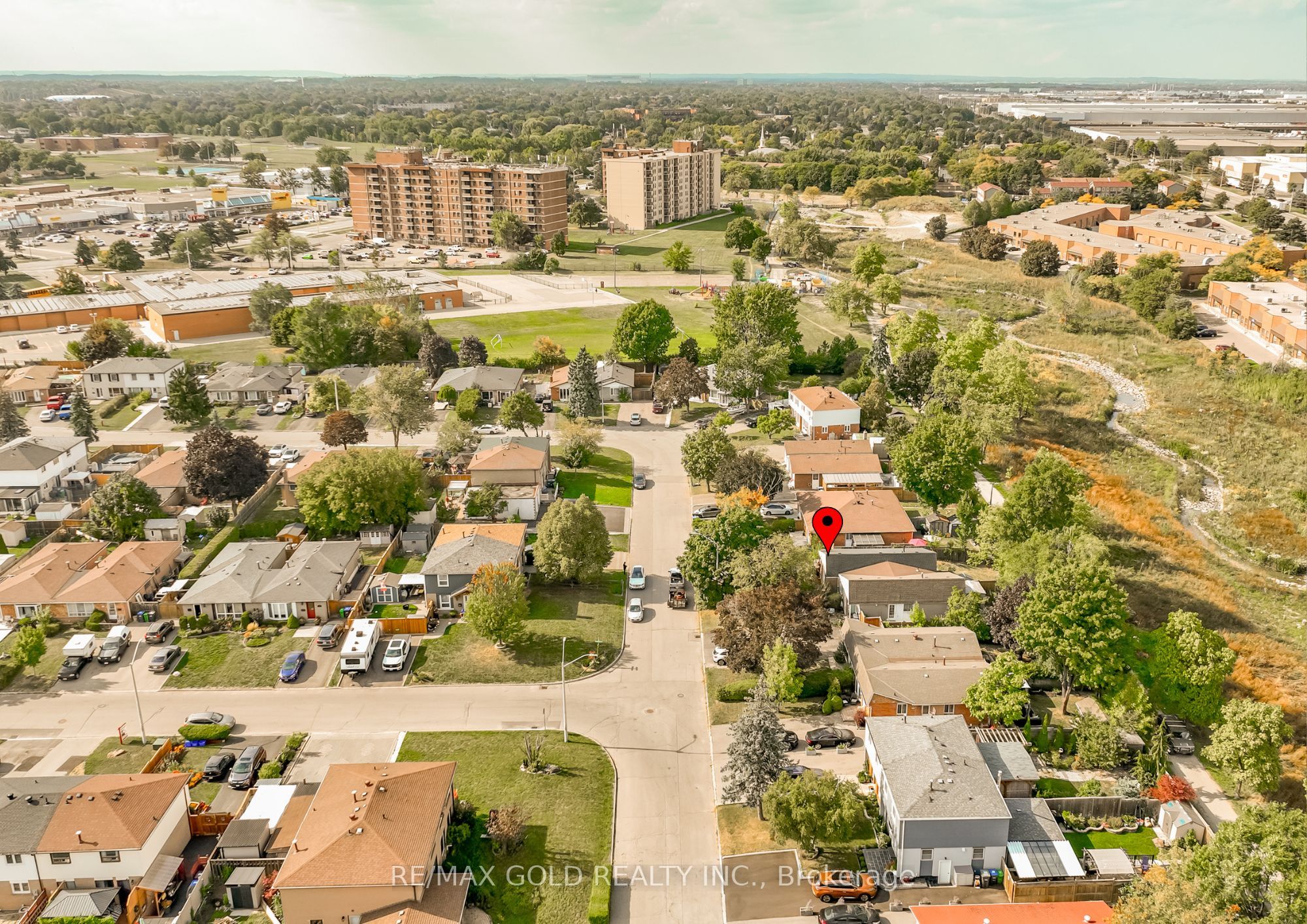 4 Deeside Crescent Property Photo 42