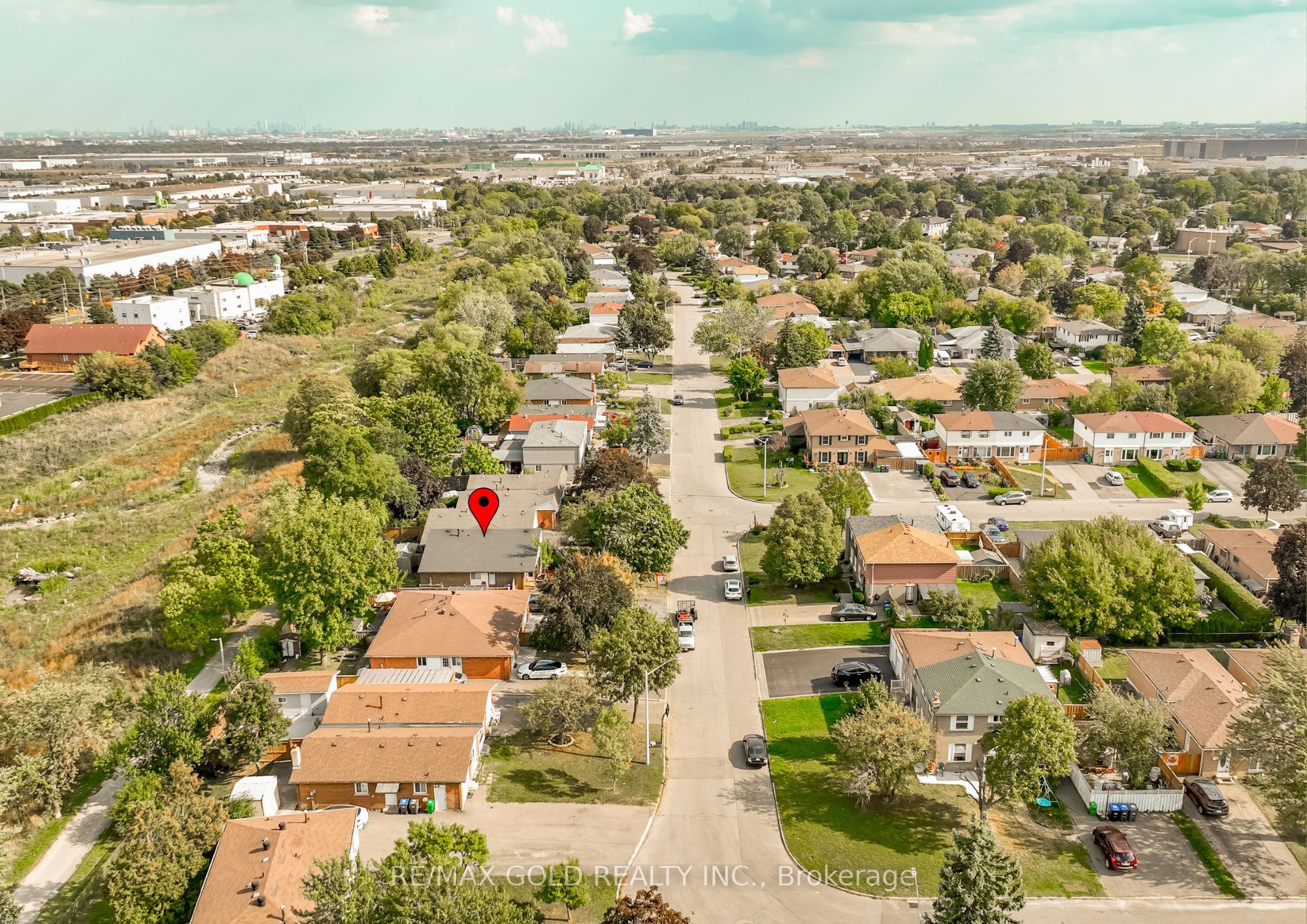 4 Deeside Crescent Property Photo 43