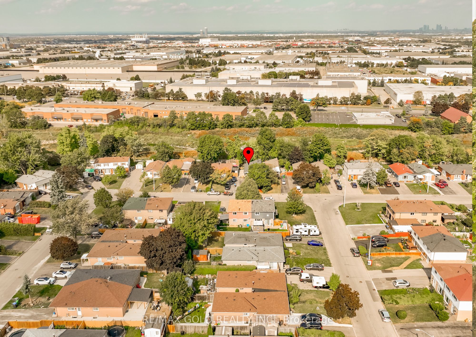 4 Deeside Crescent Property Photo 46