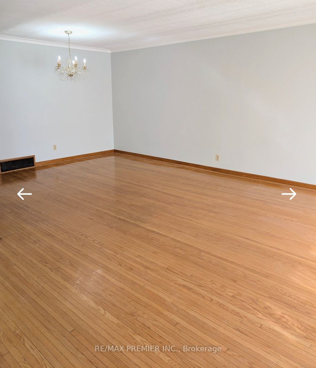 71 Sorlyn Avenue Main Floor Property Photo 5