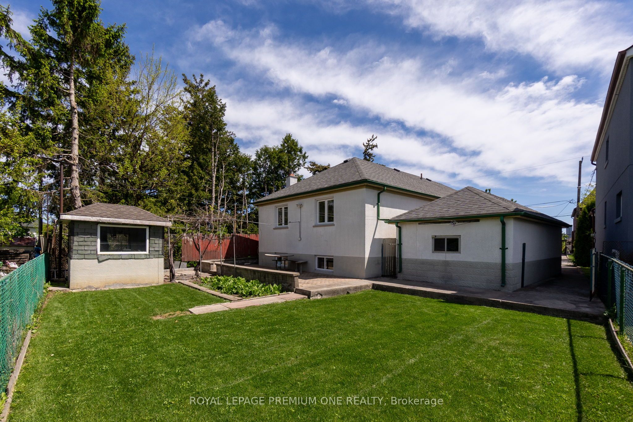 130 Jay Street Property Photo 28