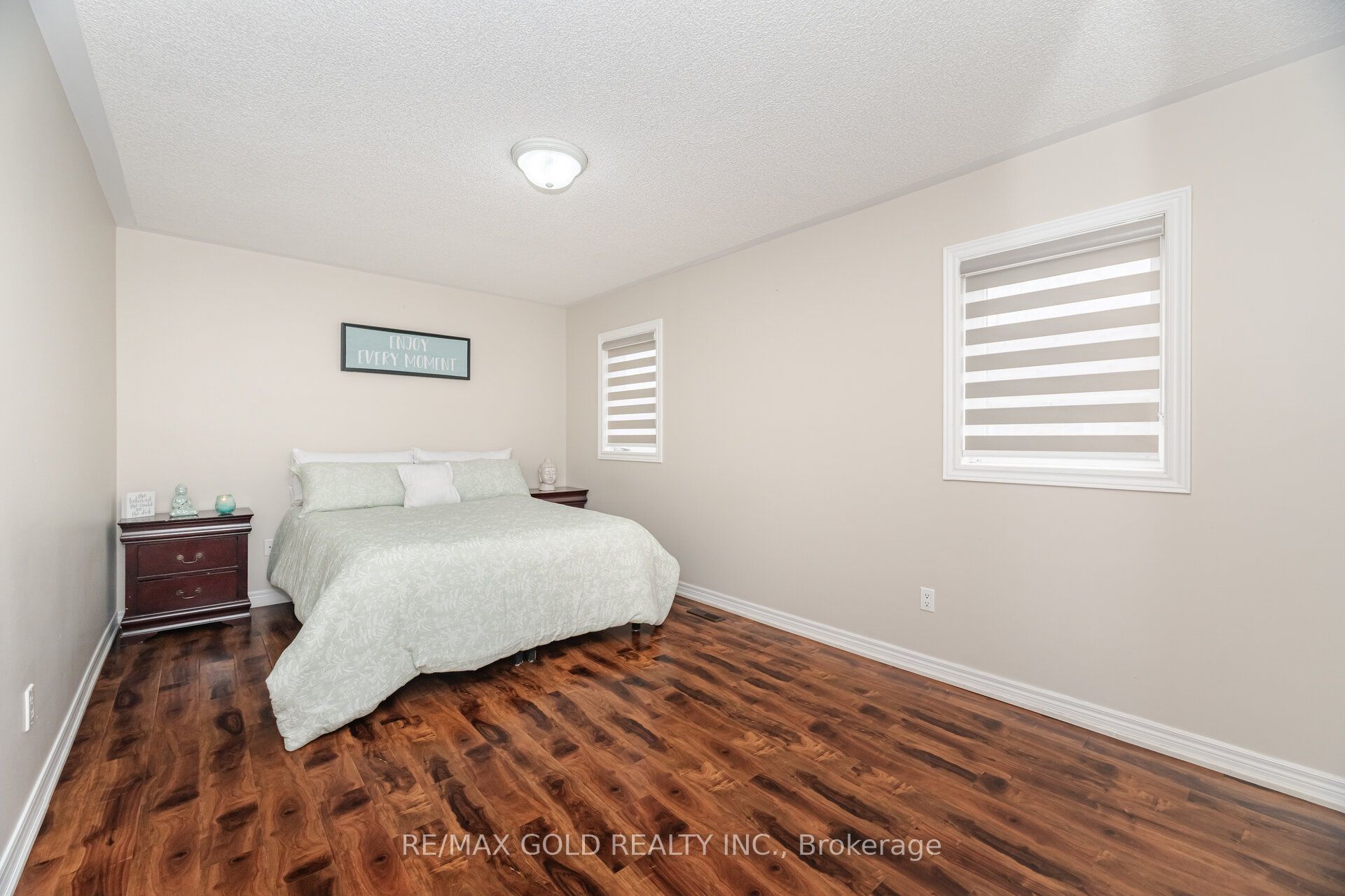 13 Fawson Cove Way W Property Photo 8