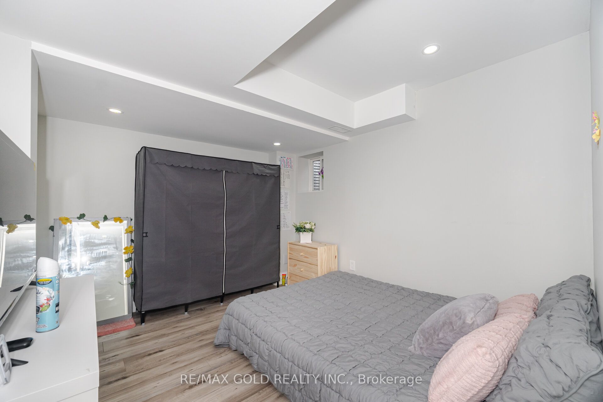 13 Fawson Cove Way W Property Photo 17