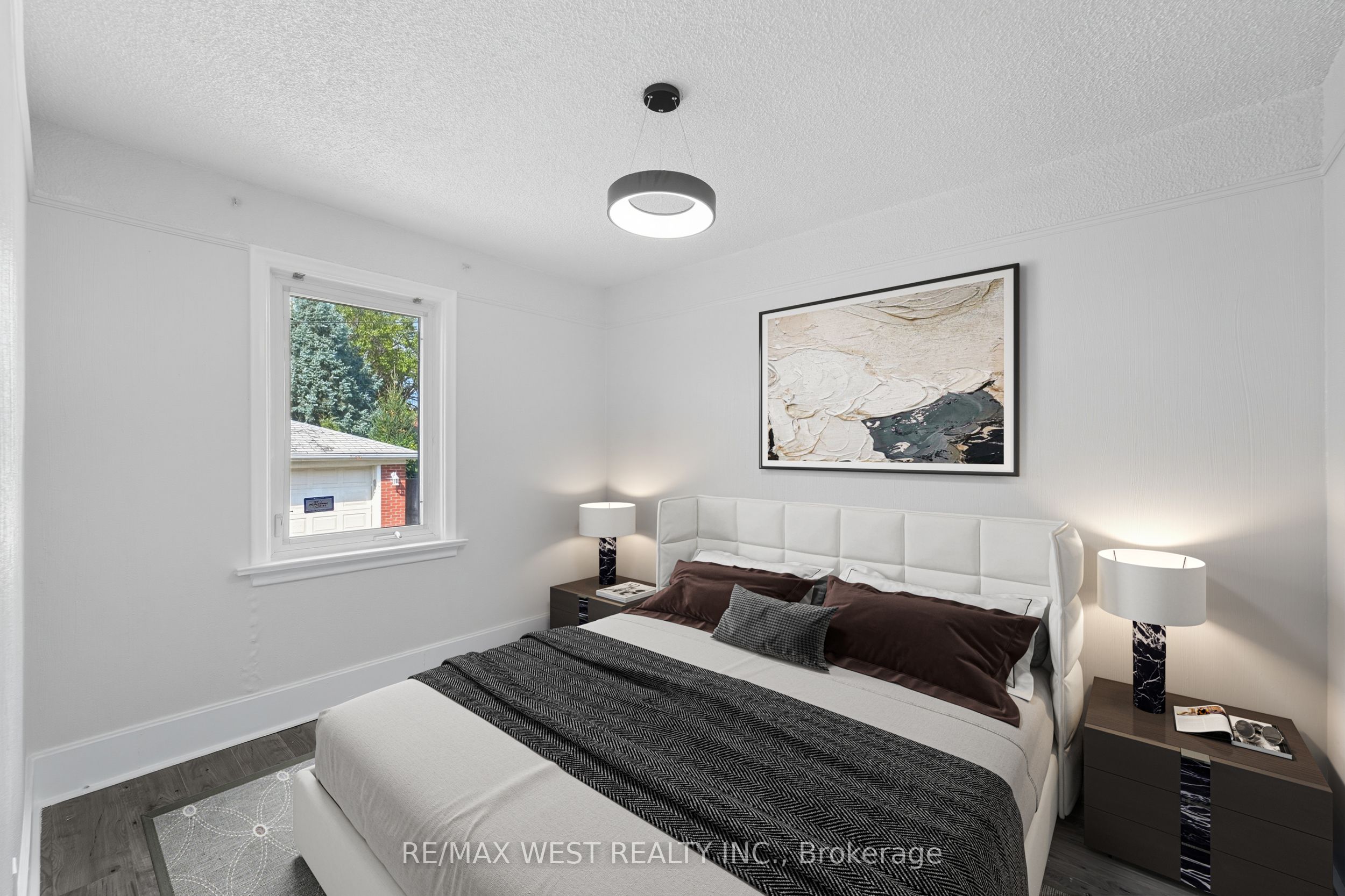 38 Feltham Avenue Property Photo 7