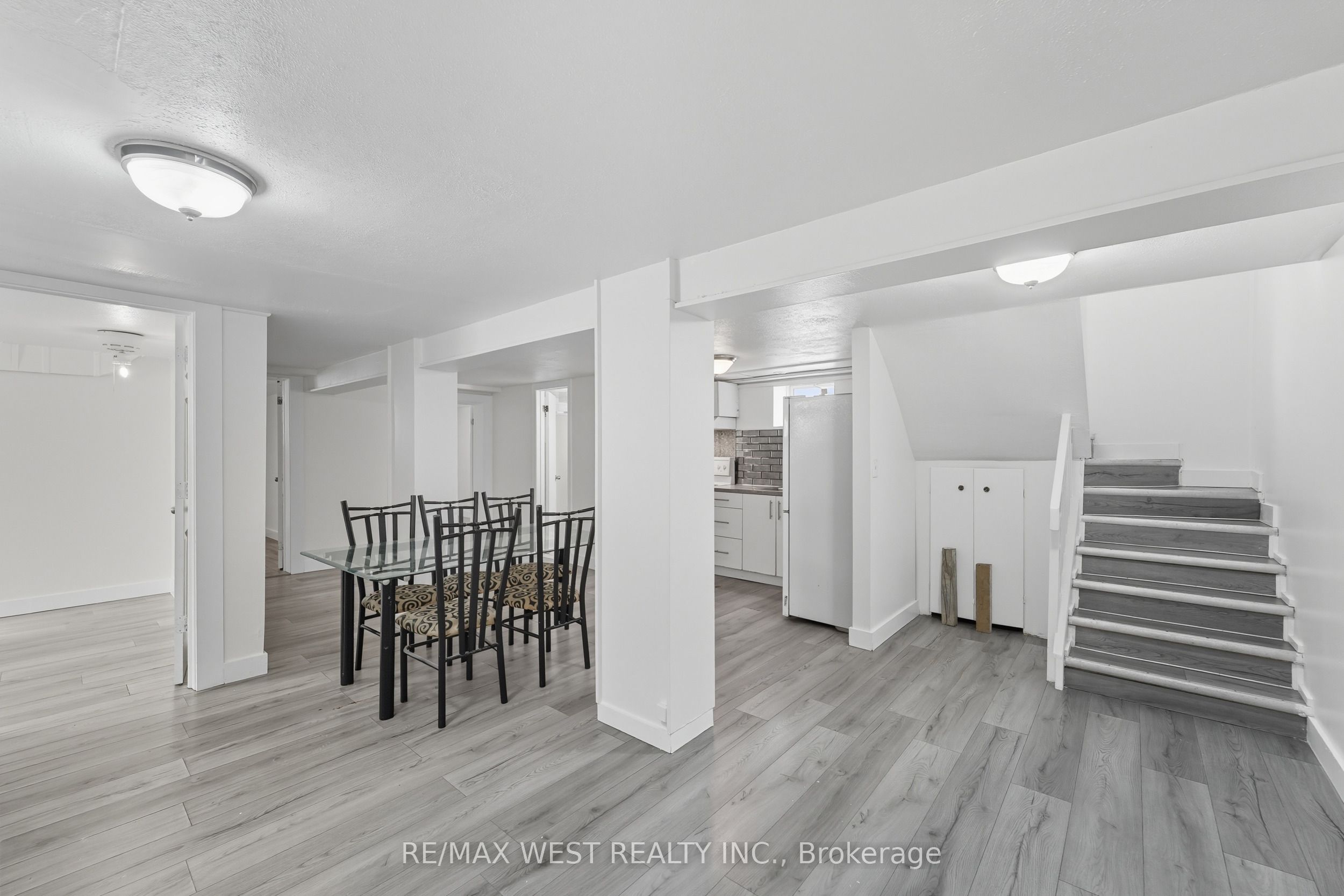 38 Feltham Avenue Property Photo 28