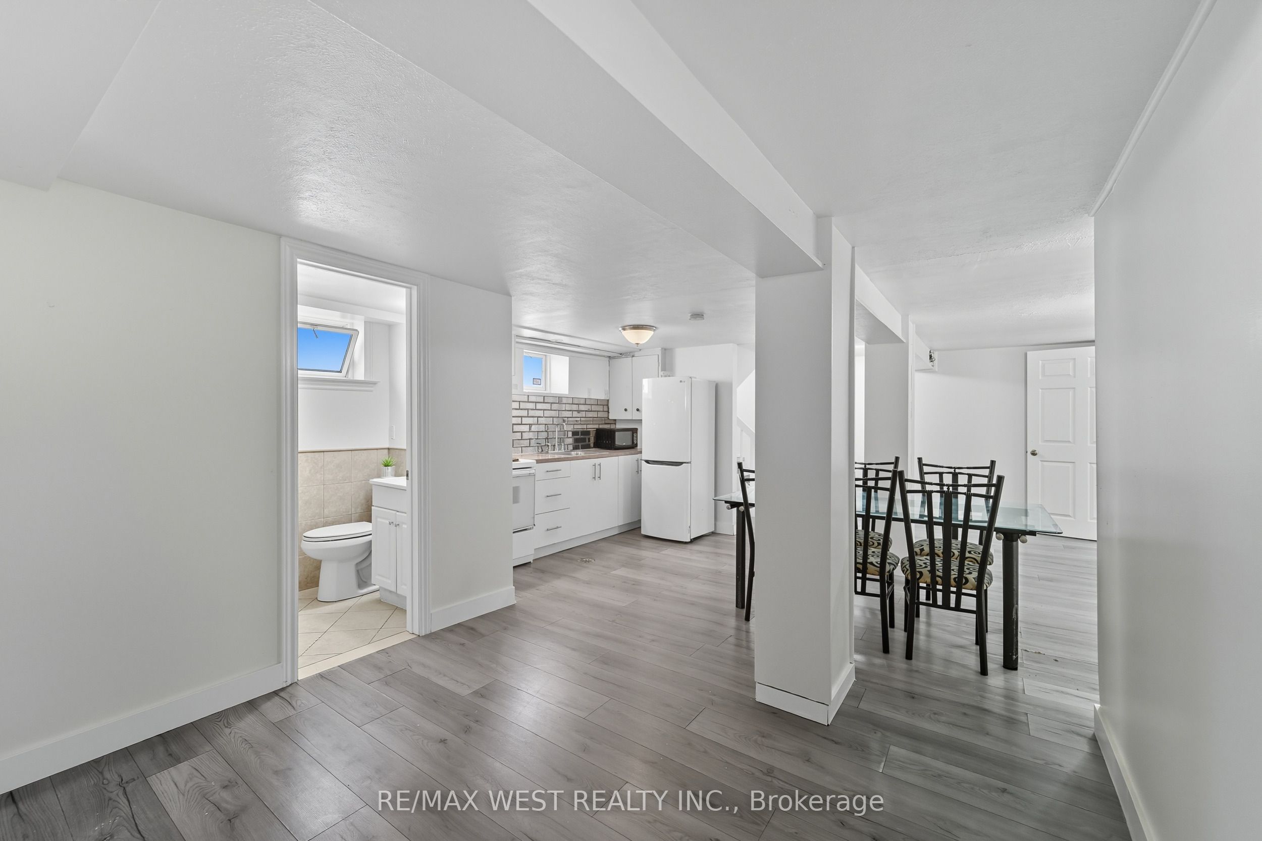 38 Feltham Avenue Property Photo 37