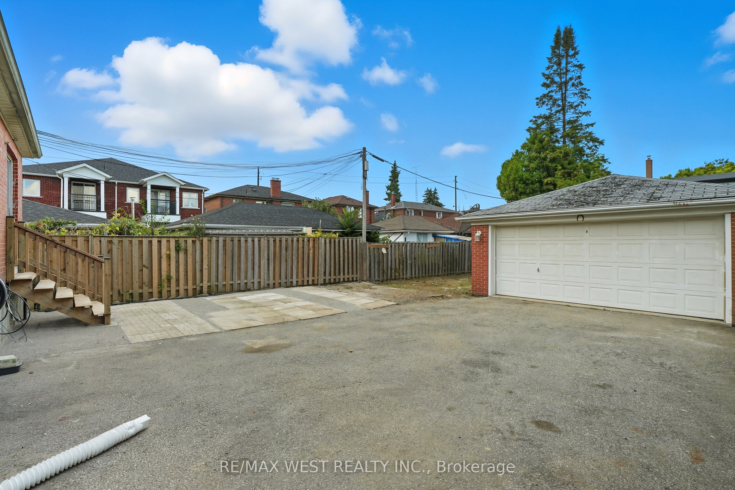 38 Feltham Avenue Property Photo 40