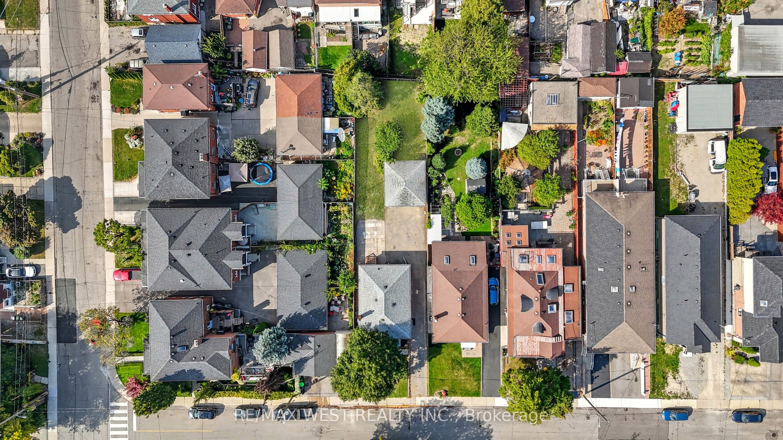 38 Feltham Avenue Property Photo 50