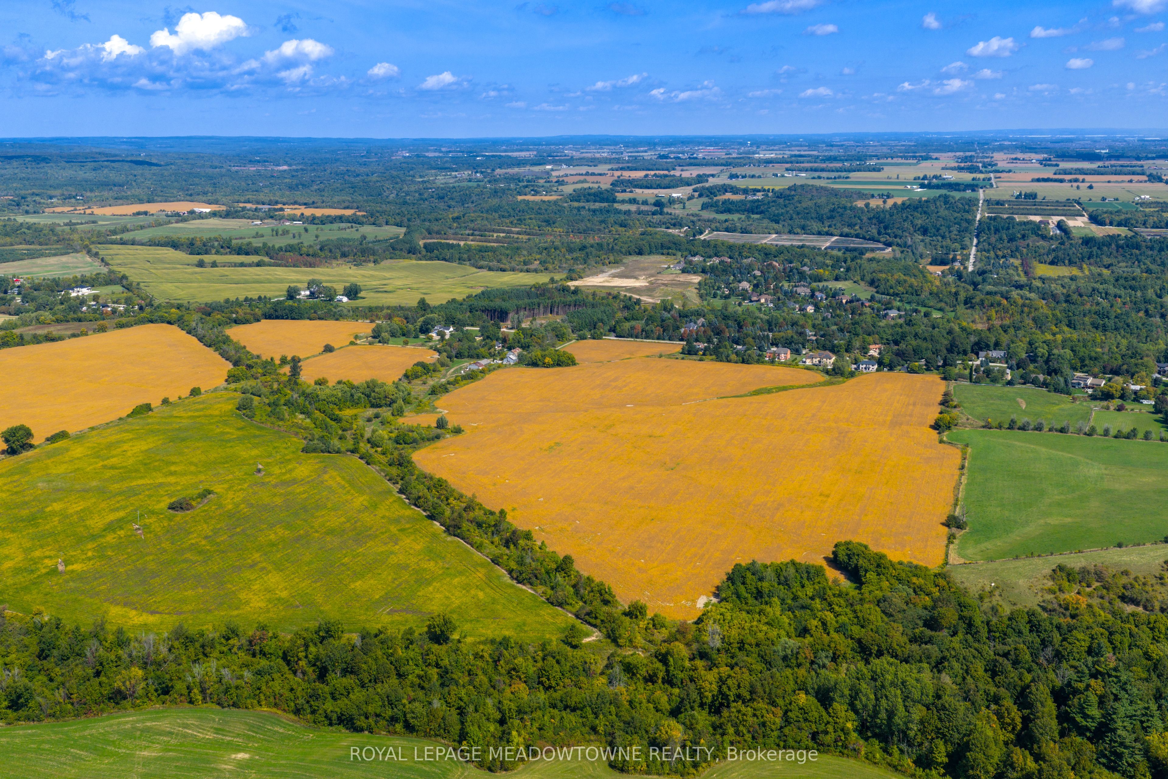 12528 9 Line Property Photo 10