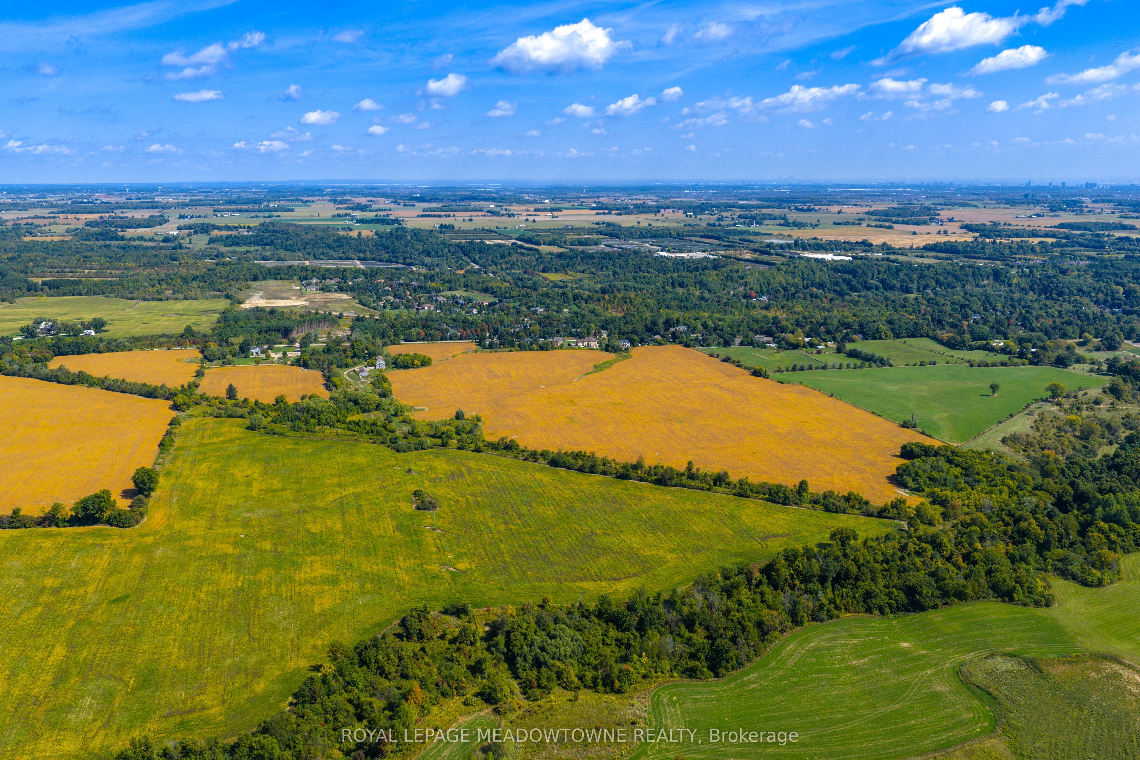 12528 9 Line Property Photo 15