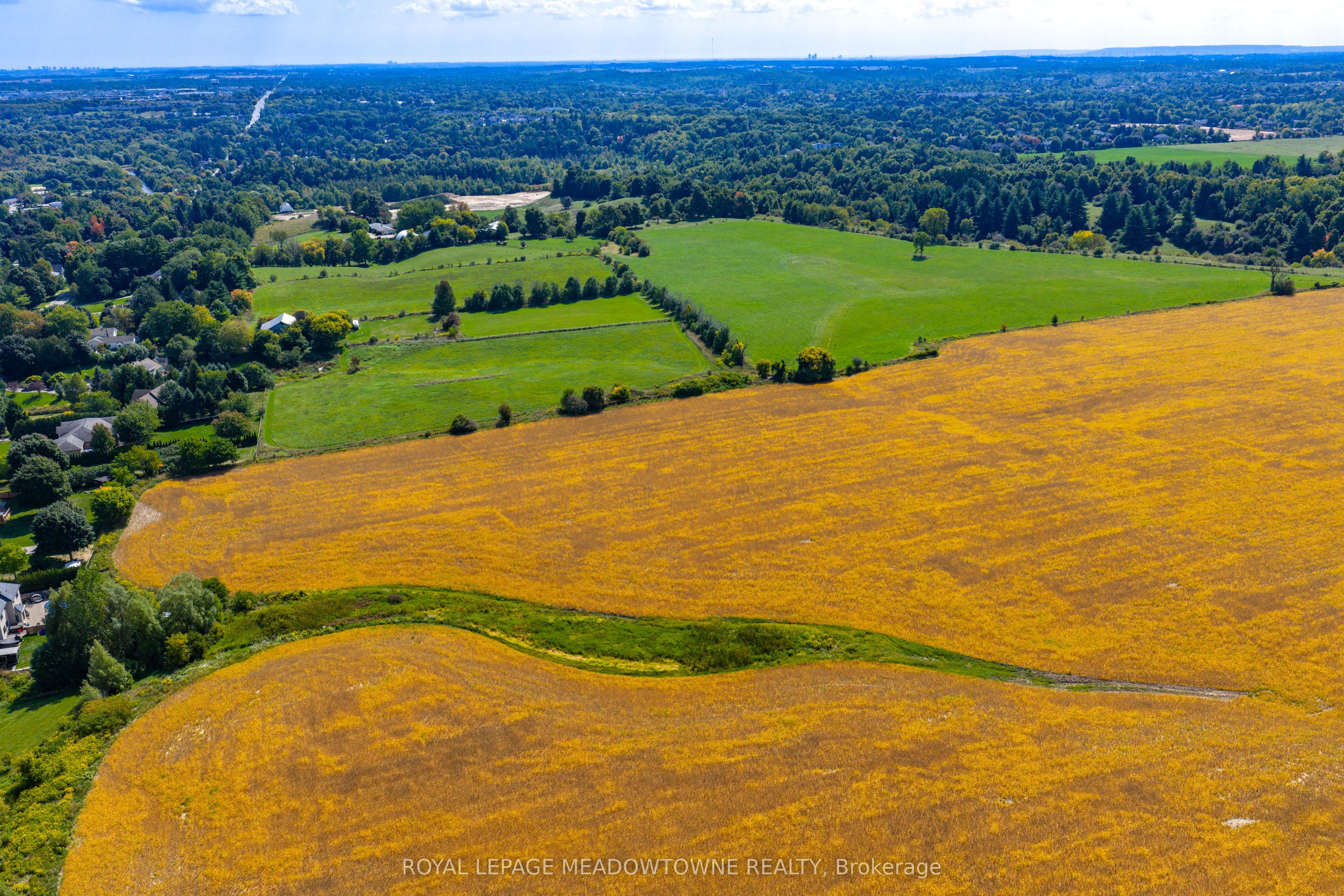 12528 9 Line Property Photo 31