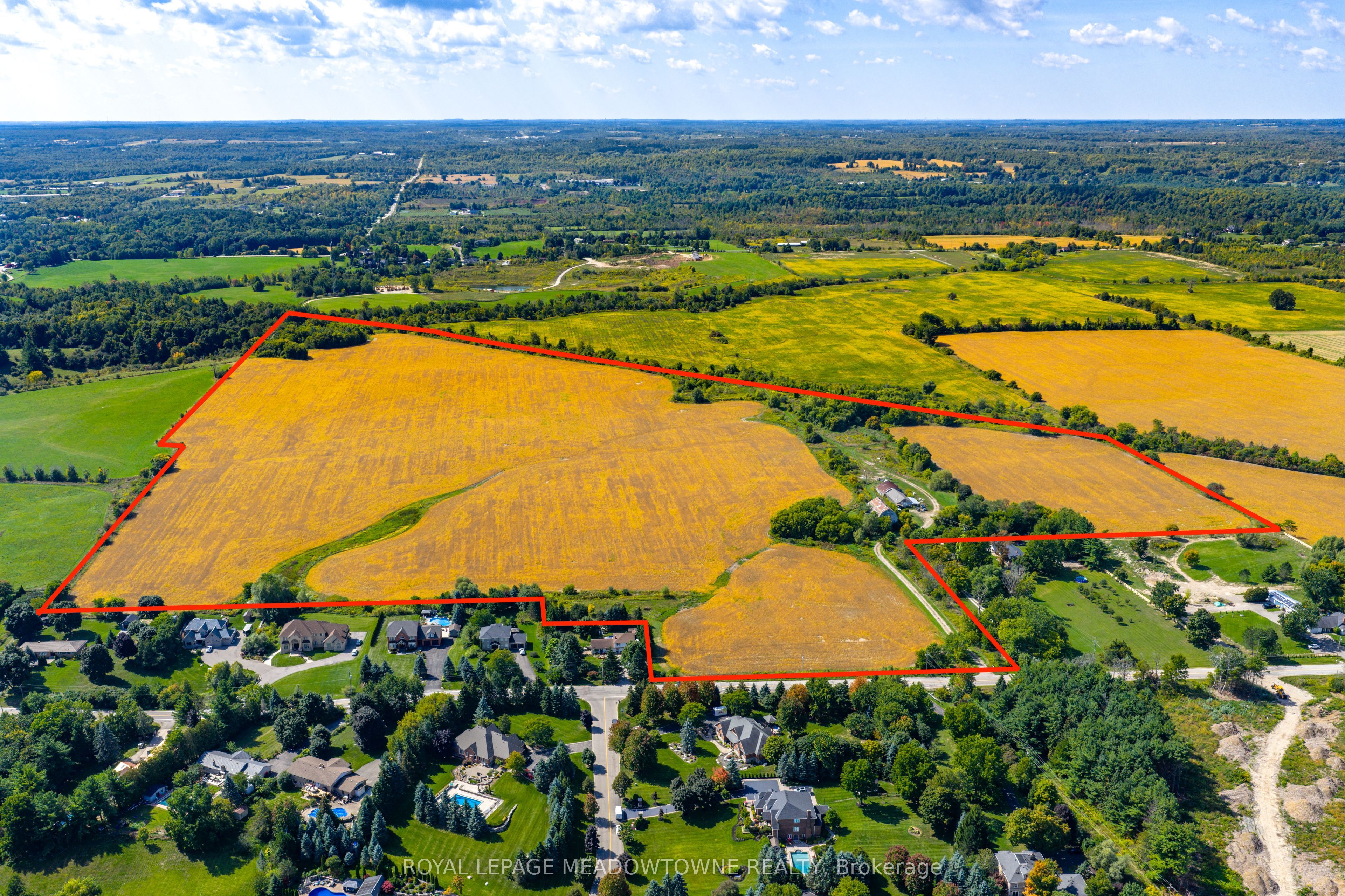 12528 9 Line Property Photo 34