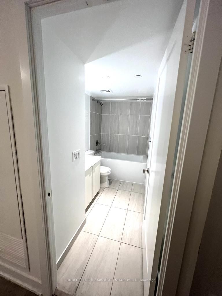 5 Mabelle Avenue 1632 Property Photo 6