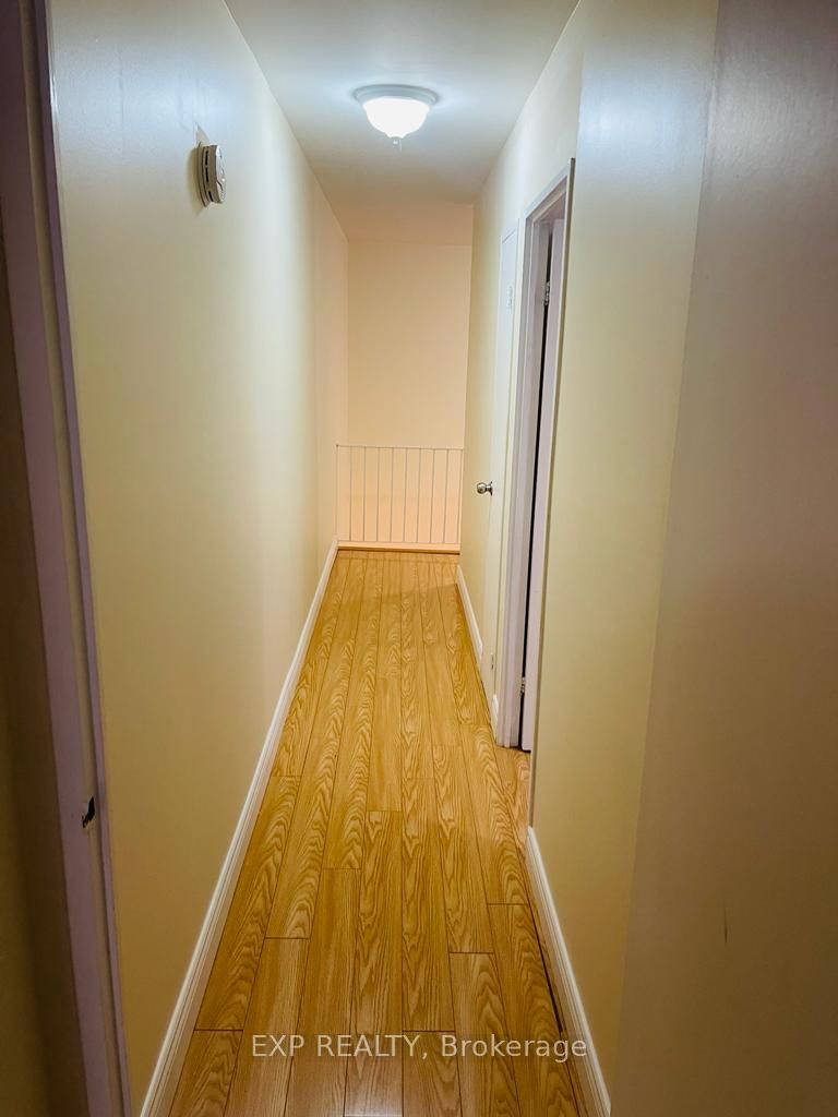 3025 The Credit Woodlands Road 330 Property Photo 23