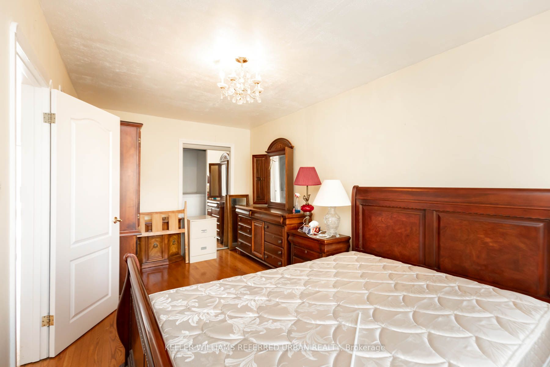 20 Gracefield Avenue Property Photo 8