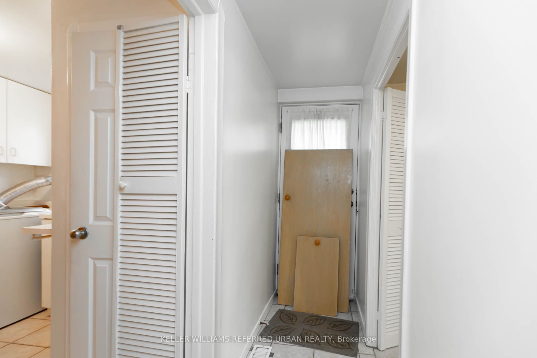 20 Gracefield Avenue Property Photo 24