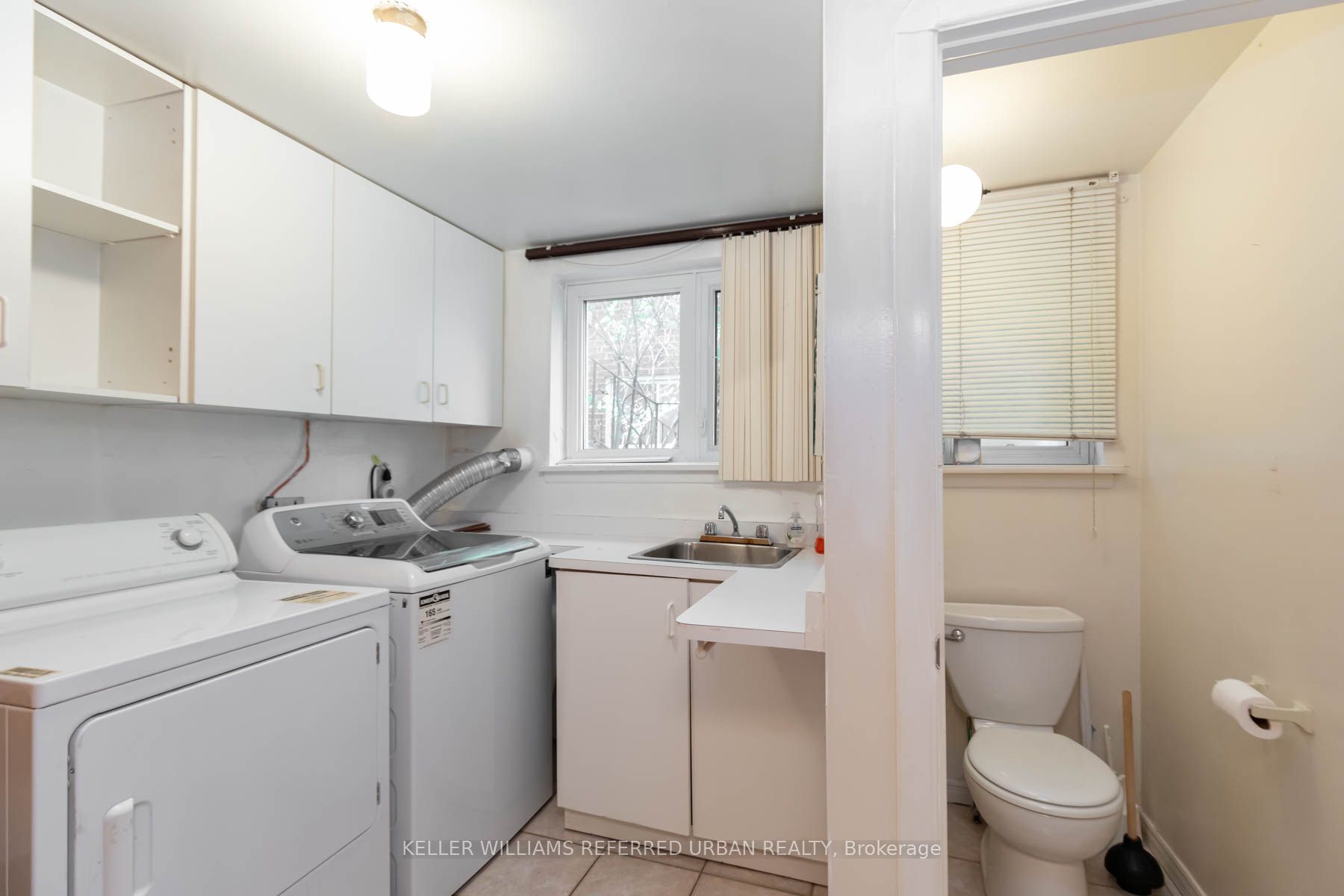 20 Gracefield Avenue Property Photo 28