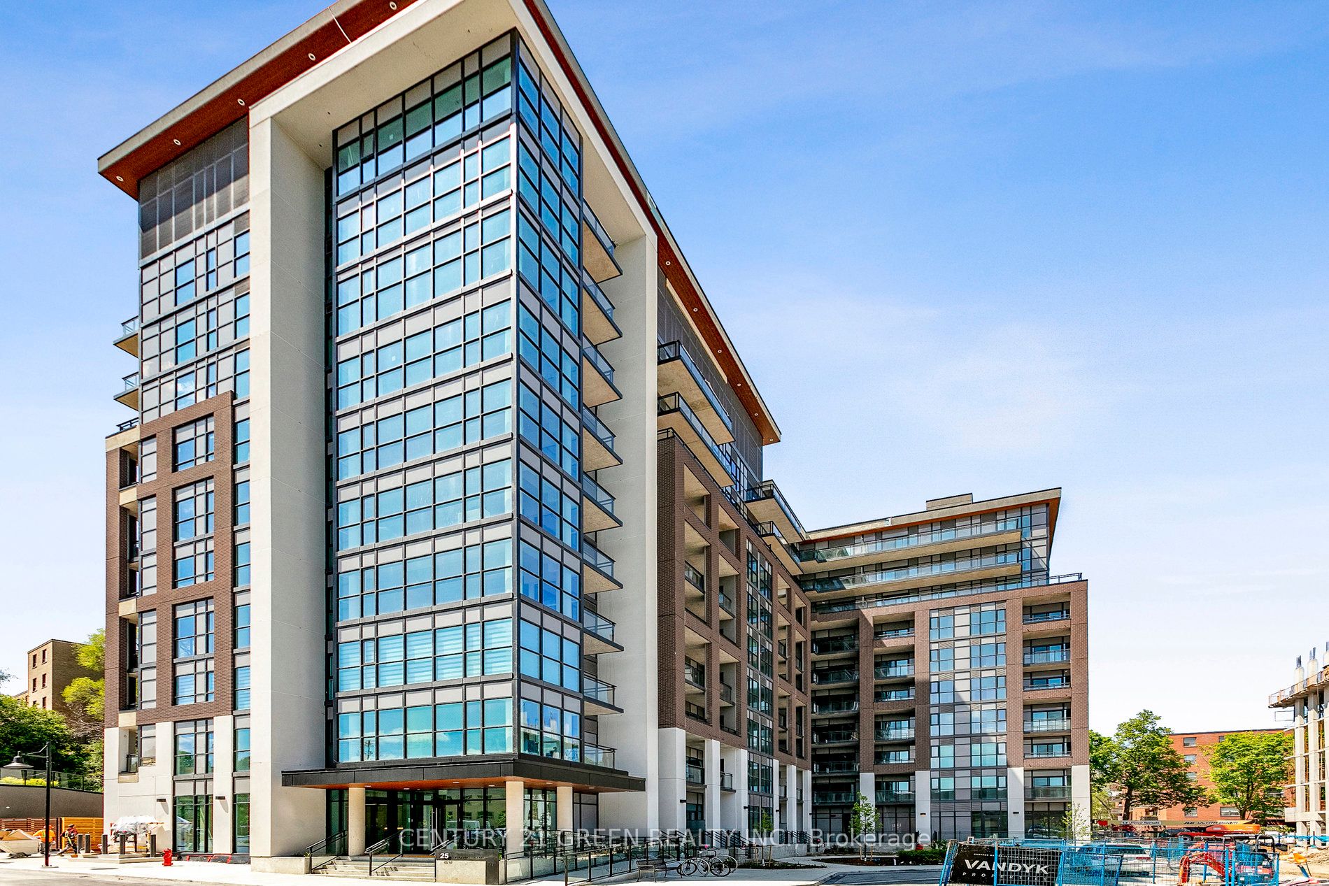 25 Neighbourhood Lane 104 Property Photo 2