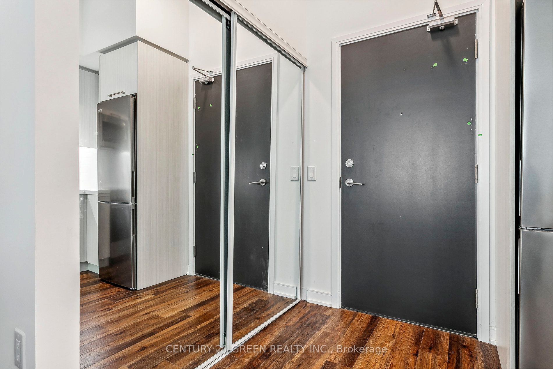 25 Neighbourhood Lane 104 Property Photo 9