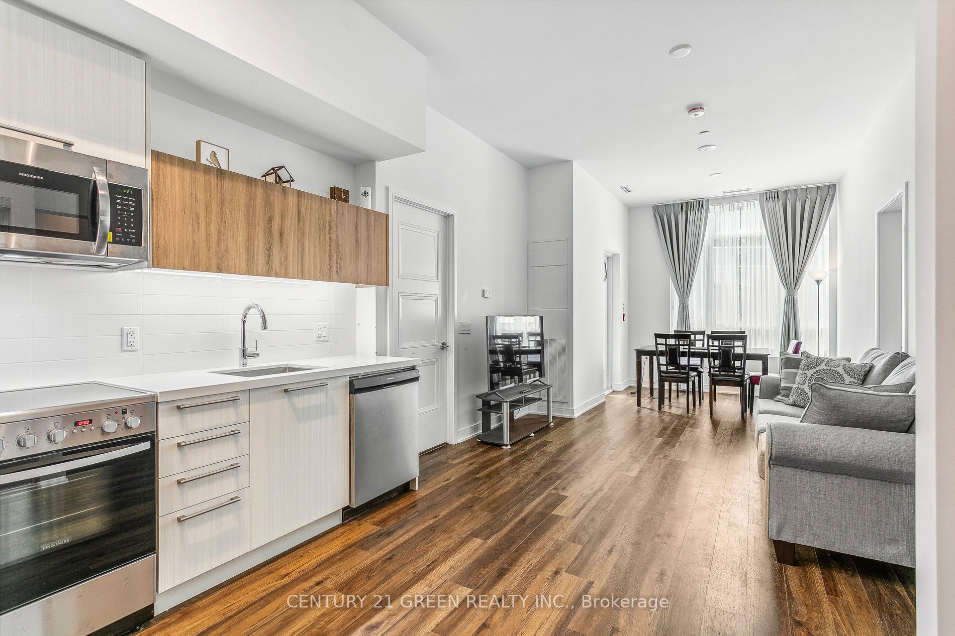 25 Neighbourhood Lane 104 Property Photo 15