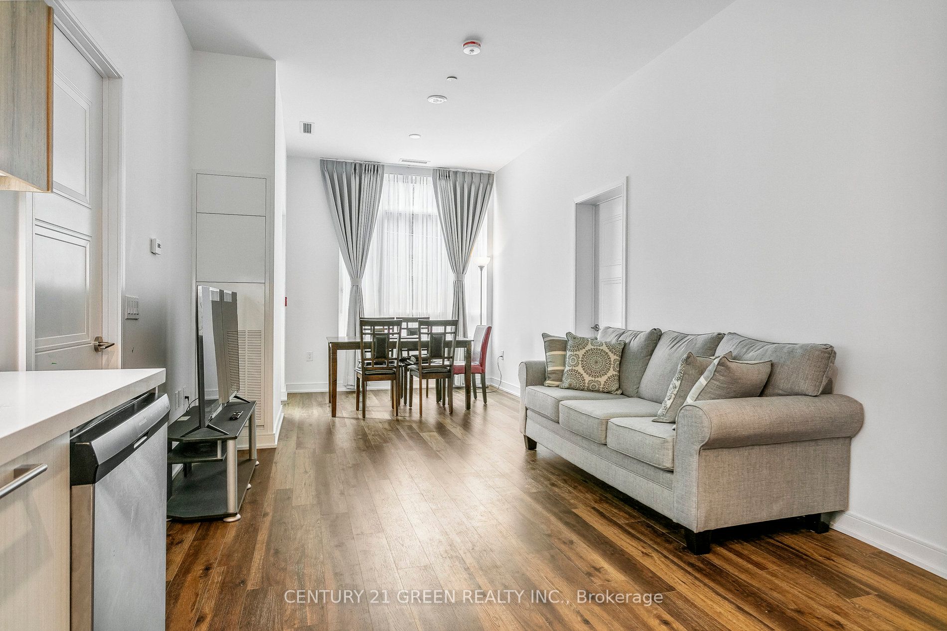 25 Neighbourhood Lane 104 Property Photo 16