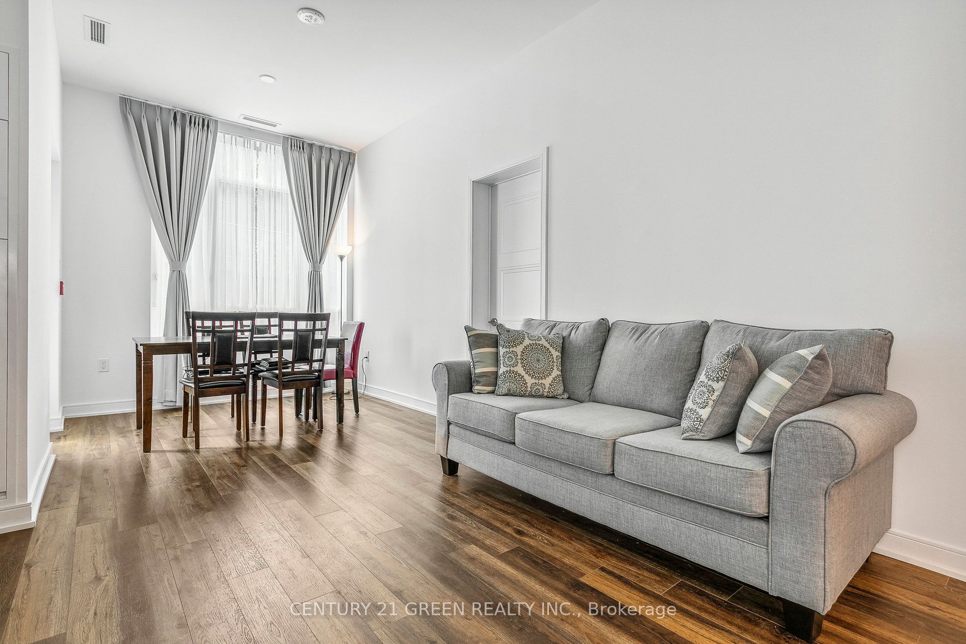 25 Neighbourhood Lane 104 Property Photo 17