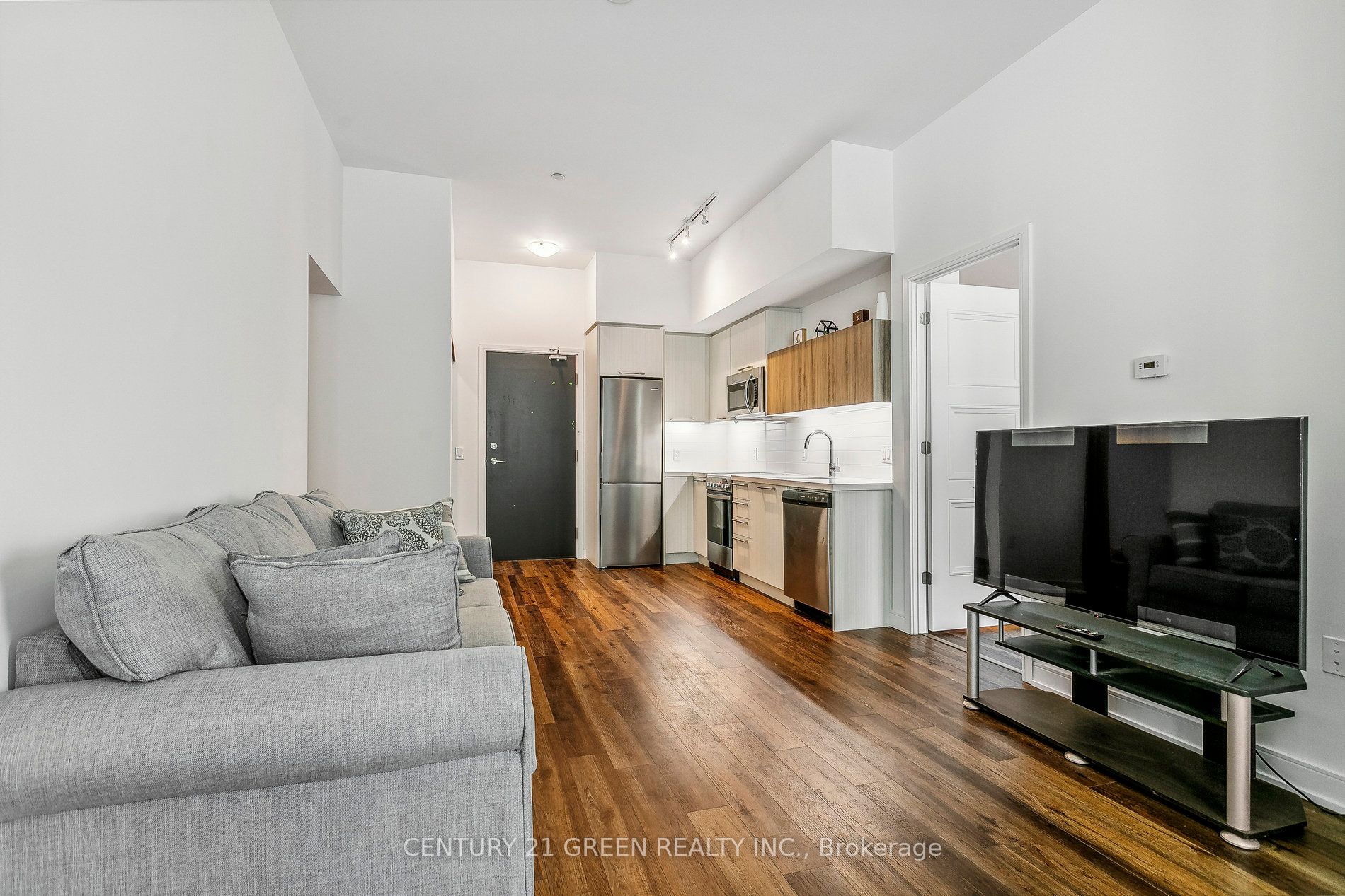 25 Neighbourhood Lane 104 Property Photo 18