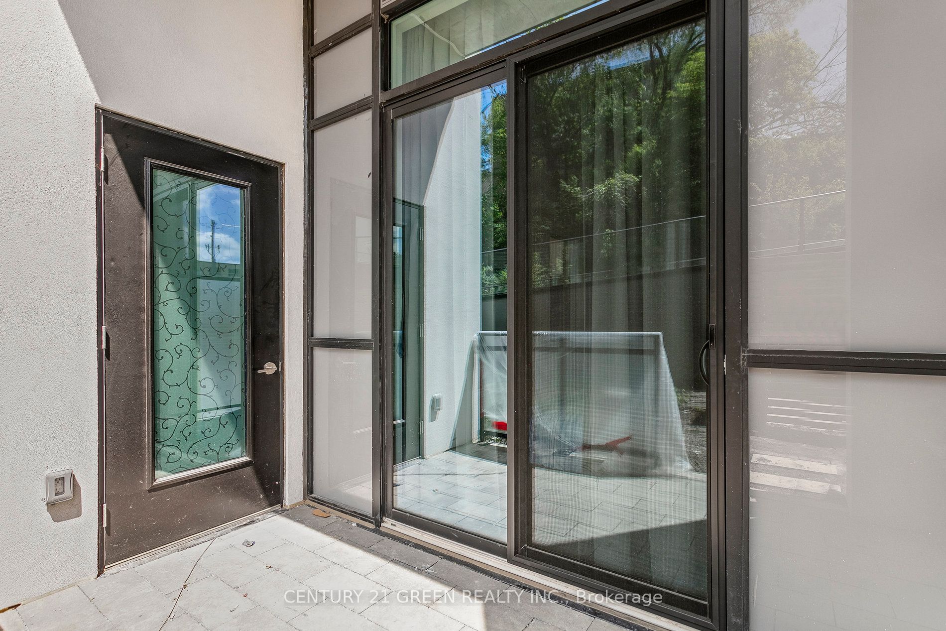 25 Neighbourhood Lane 104 Property Photo 35