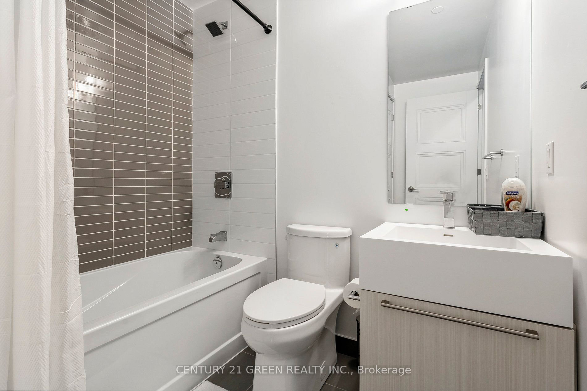 25 Neighbourhood Lane 104 Property Photo 42