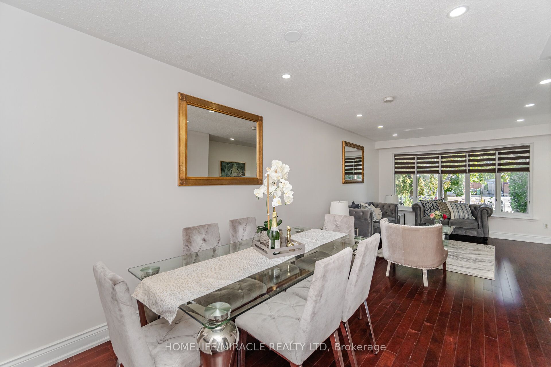 764 Eaglemount Crescent Property Photo 14